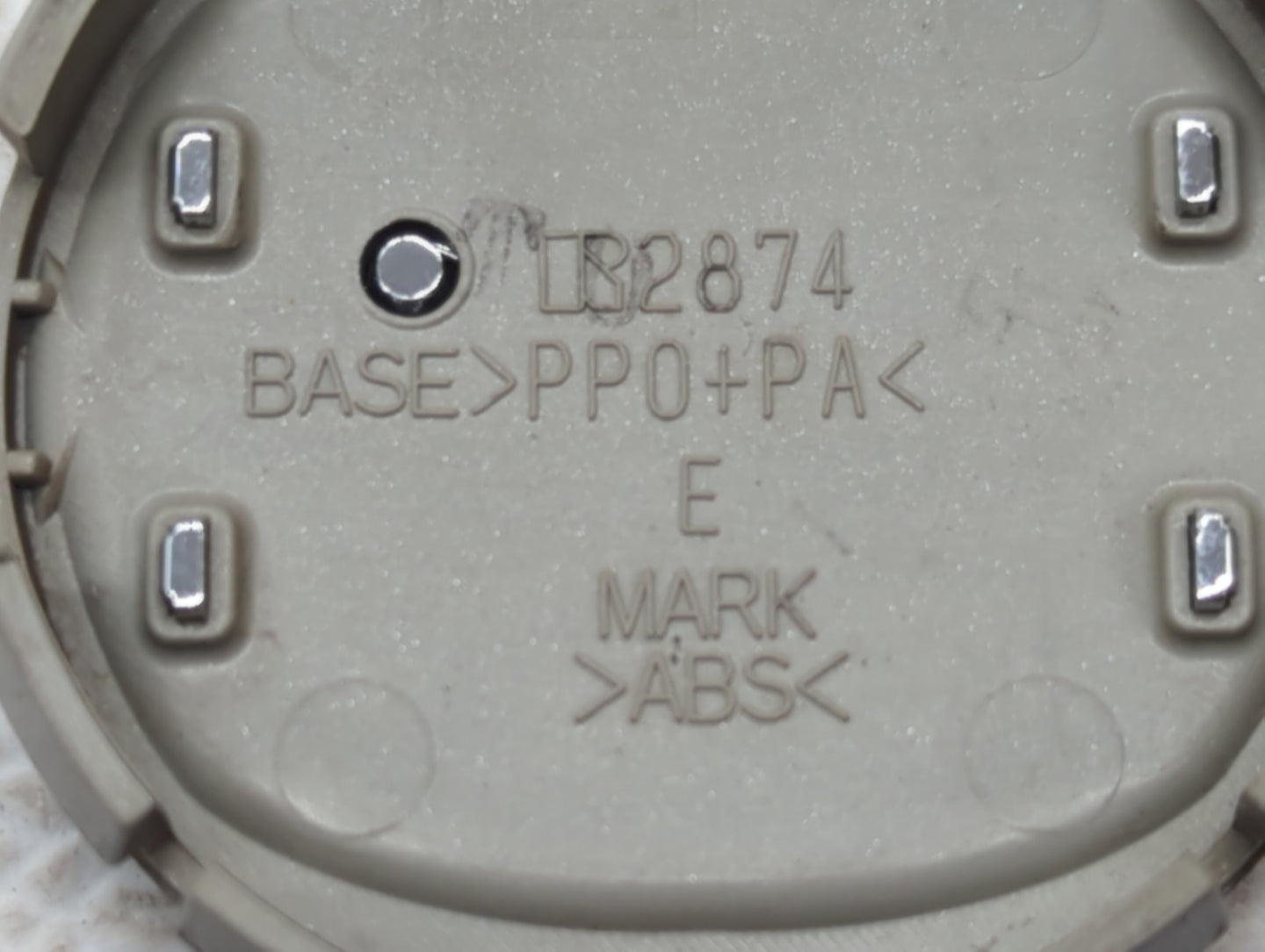 2010 Mazda 5 Rim Wheel Center Cap Silver - Oemusedautoparts1.com