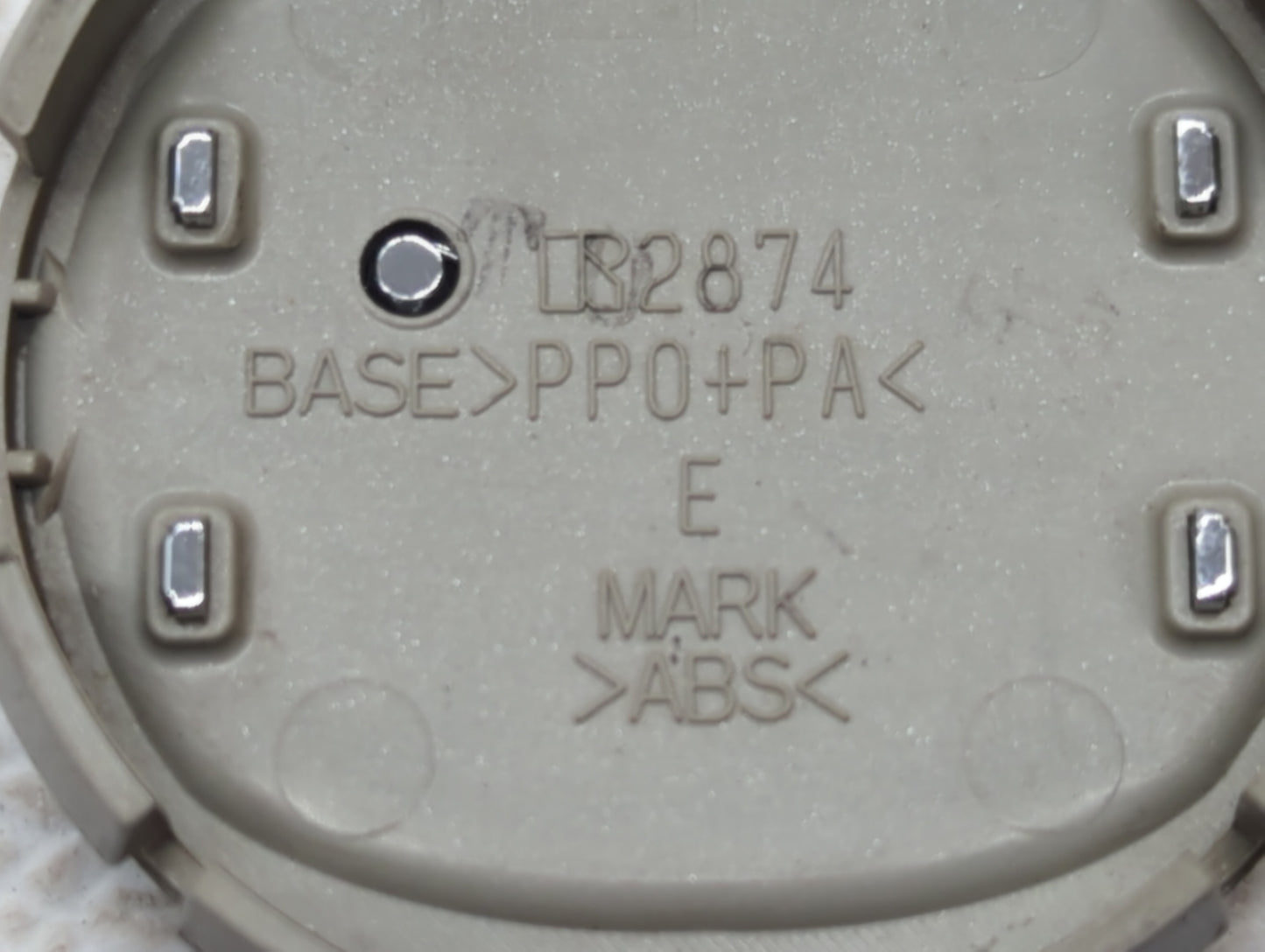 2010 Mazda 5 Rim Wheel Center Cap Silver - Oemusedautoparts1.com