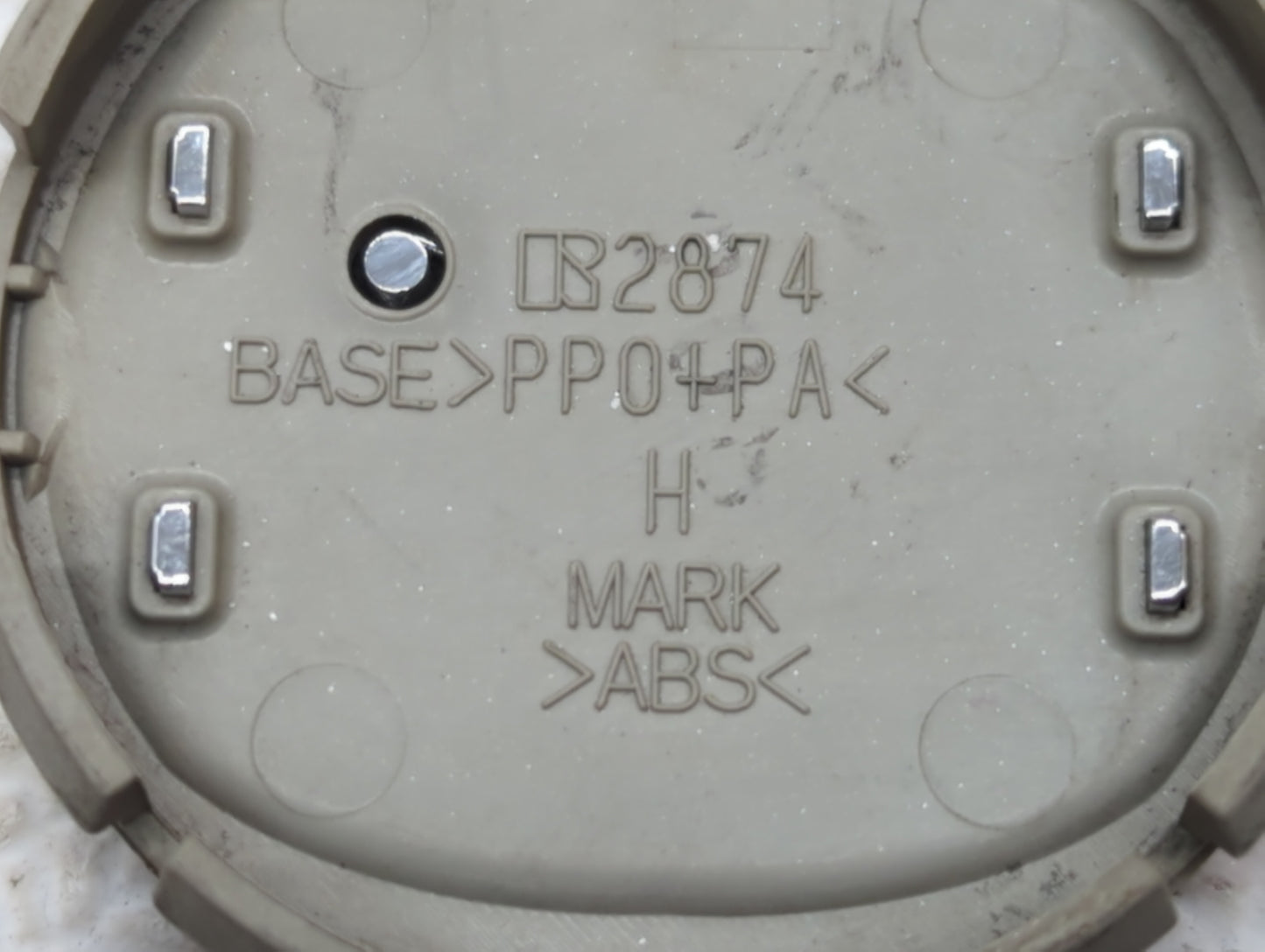 2010 Mazda 5 Rim Wheel Center Cap Silver 408475 - Oemusedautoparts1.com