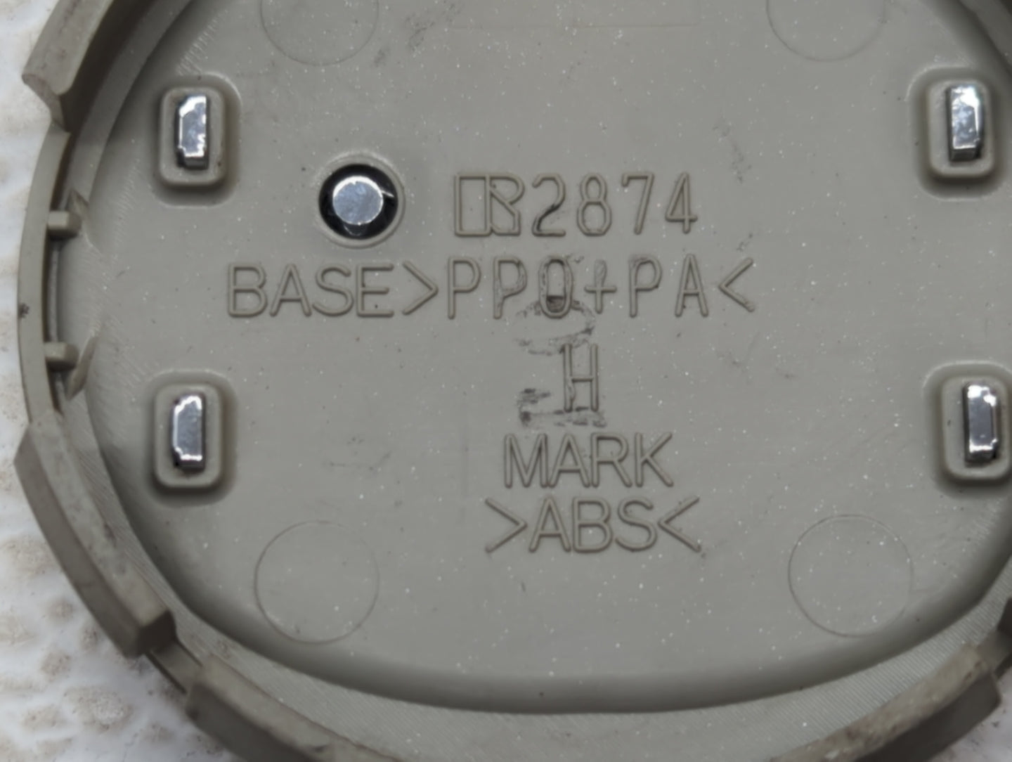 2010 Mazda 5 Rim Wheel Center Cap Silver - Oemusedautoparts1.com