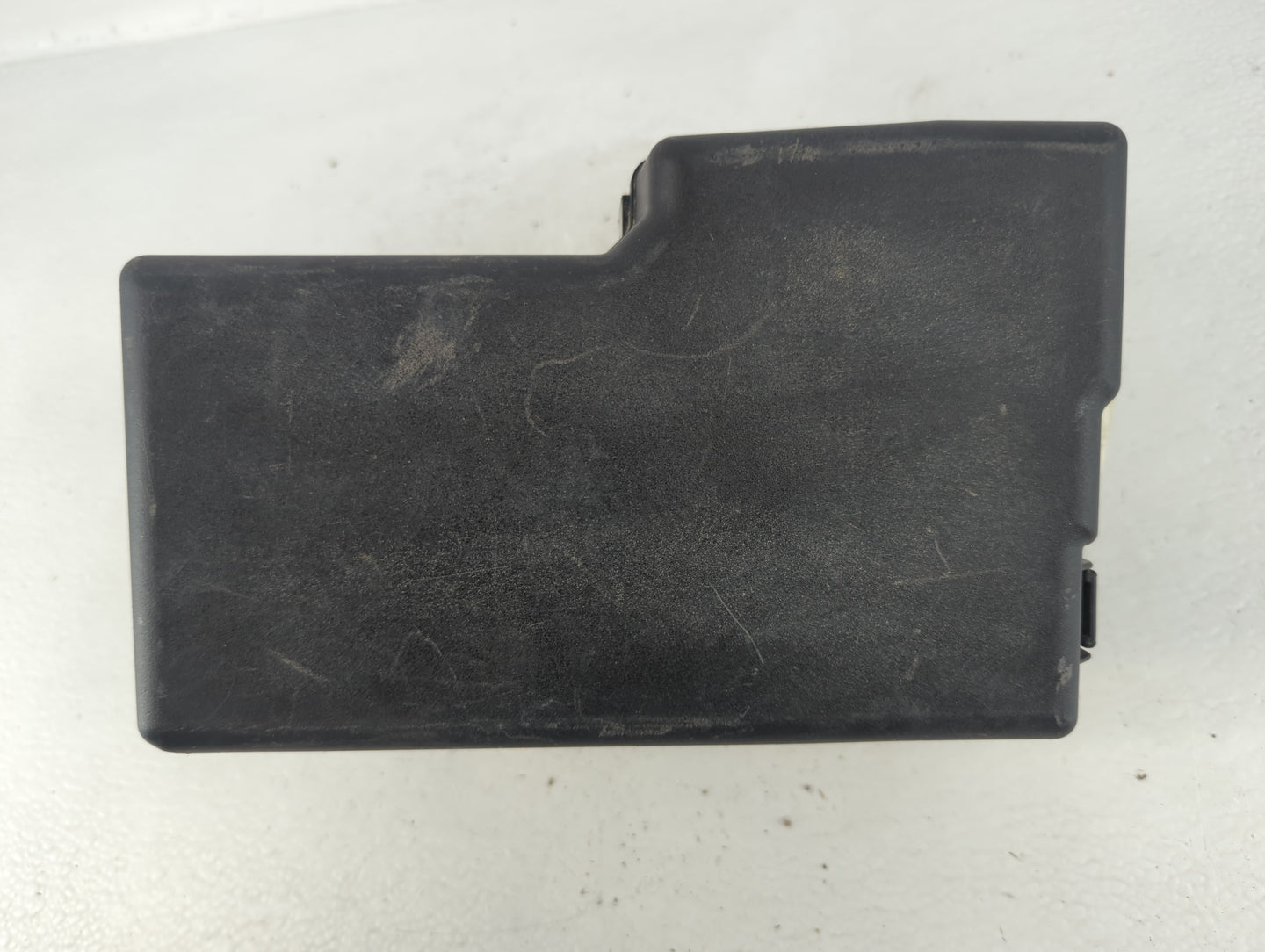 2008-2010 Mazda 5 Fusebox Fuse Box Panel Relay Module P/N:K7005 CD84 66 760 Fits Fits 2008 2009 2010 OEM Used Auto Parts - O