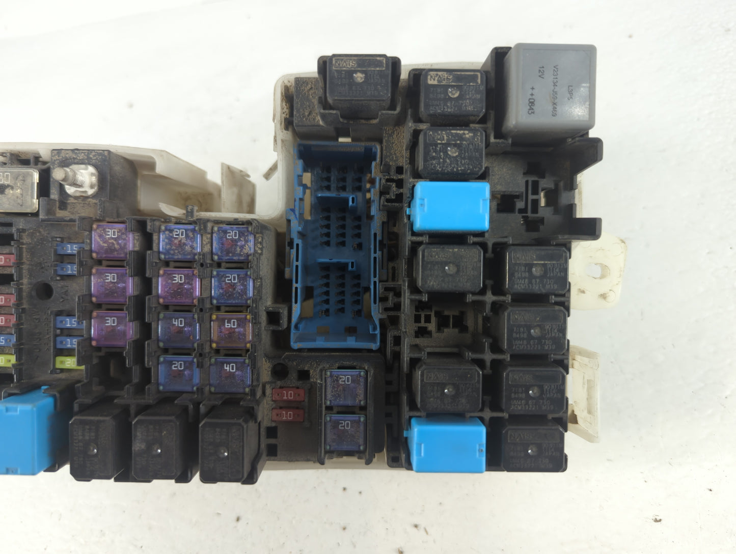 2008-2010 Mazda 5 Fusebox Fuse Box Panel Relay Module P/N:K7005 CD84 66 760 Fits Fits 2008 2009 2010 OEM Used Auto Parts - O