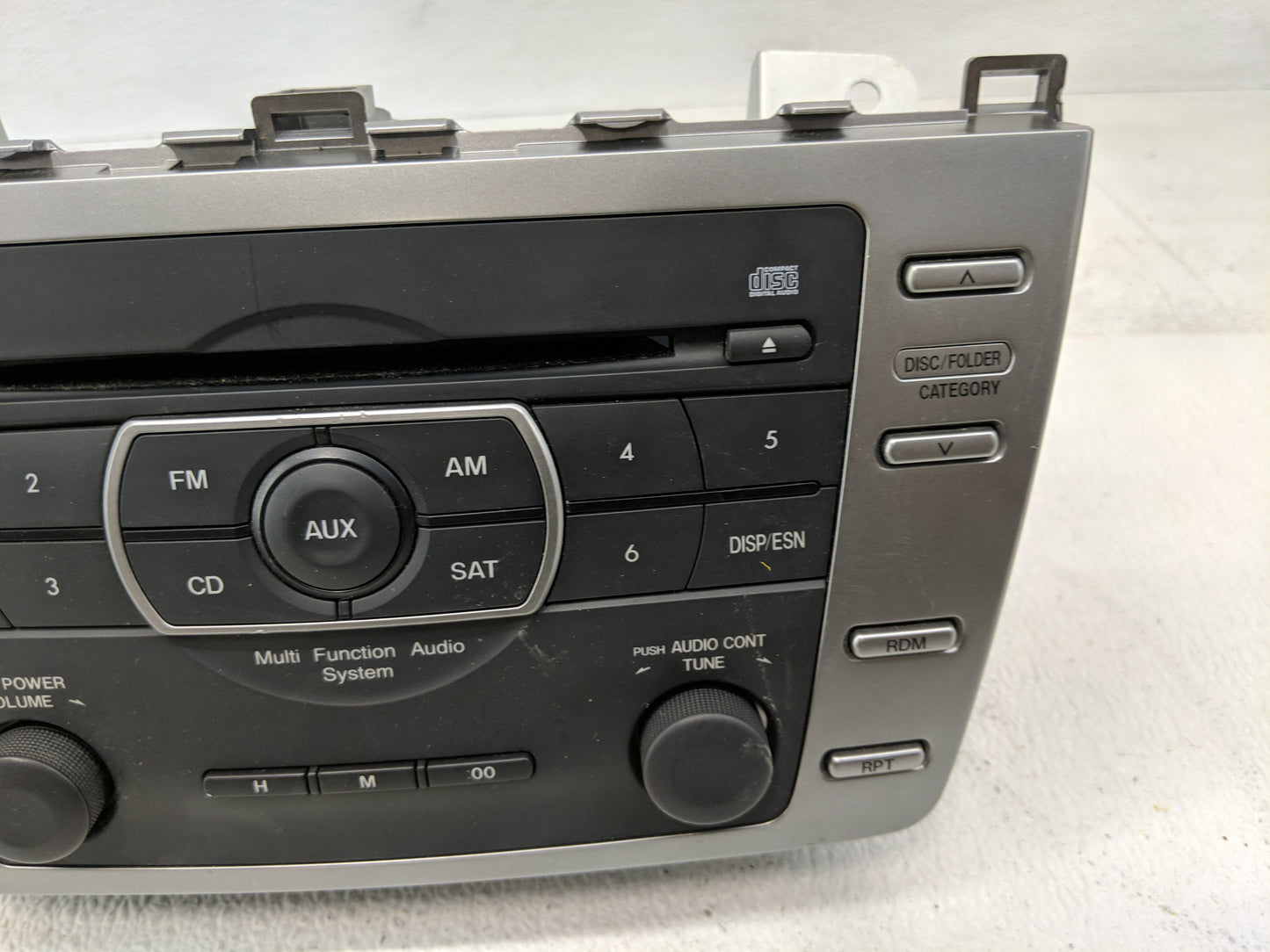 2010 Mazda 6 Radio AM FM Cd Player Receiver Replacement P/N:GS3L669R0D Fits OEM Used Auto Parts - Oemusedautoparts1.com