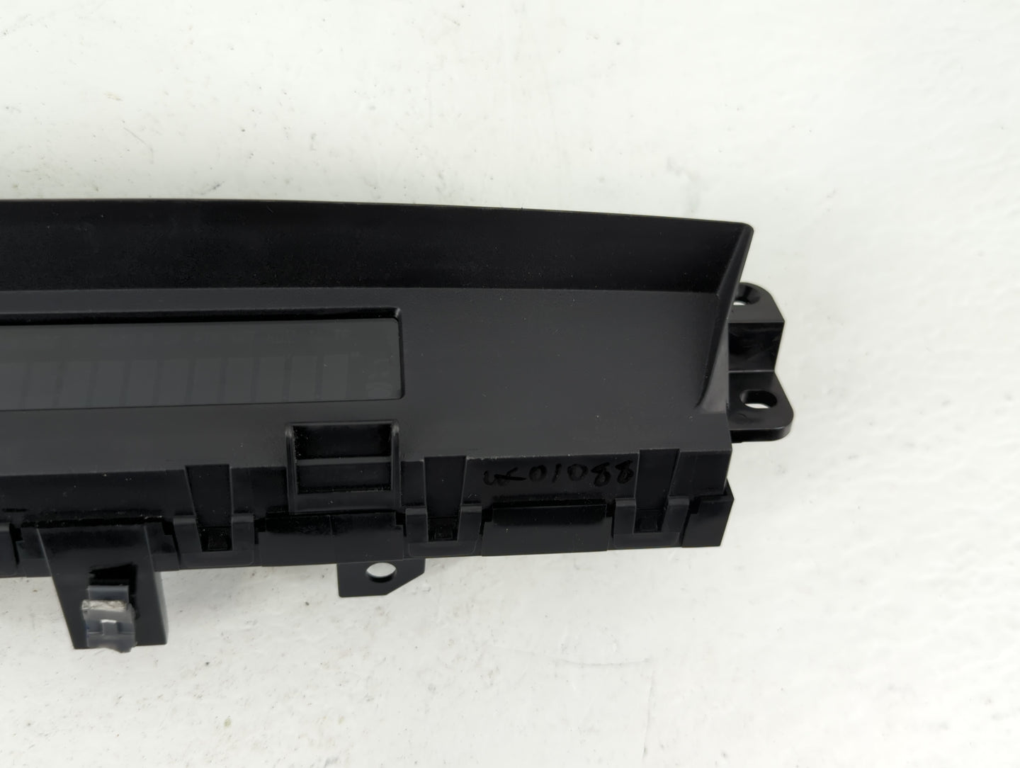 2010 Mazda 6 Radio AM FM Cd Player Receiver Replacement Fits OEM Used Auto Parts - Oemusedautoparts1.com