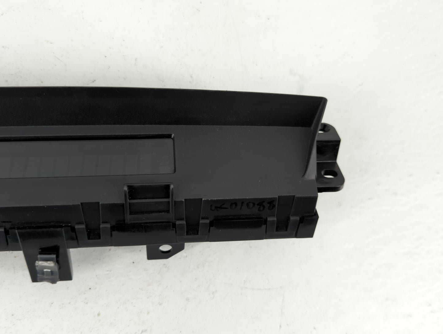 2010 Mazda 6 Radio AM FM Cd Player Receiver Replacement Fits OEM Used Auto Parts - Oemusedautoparts1.com
