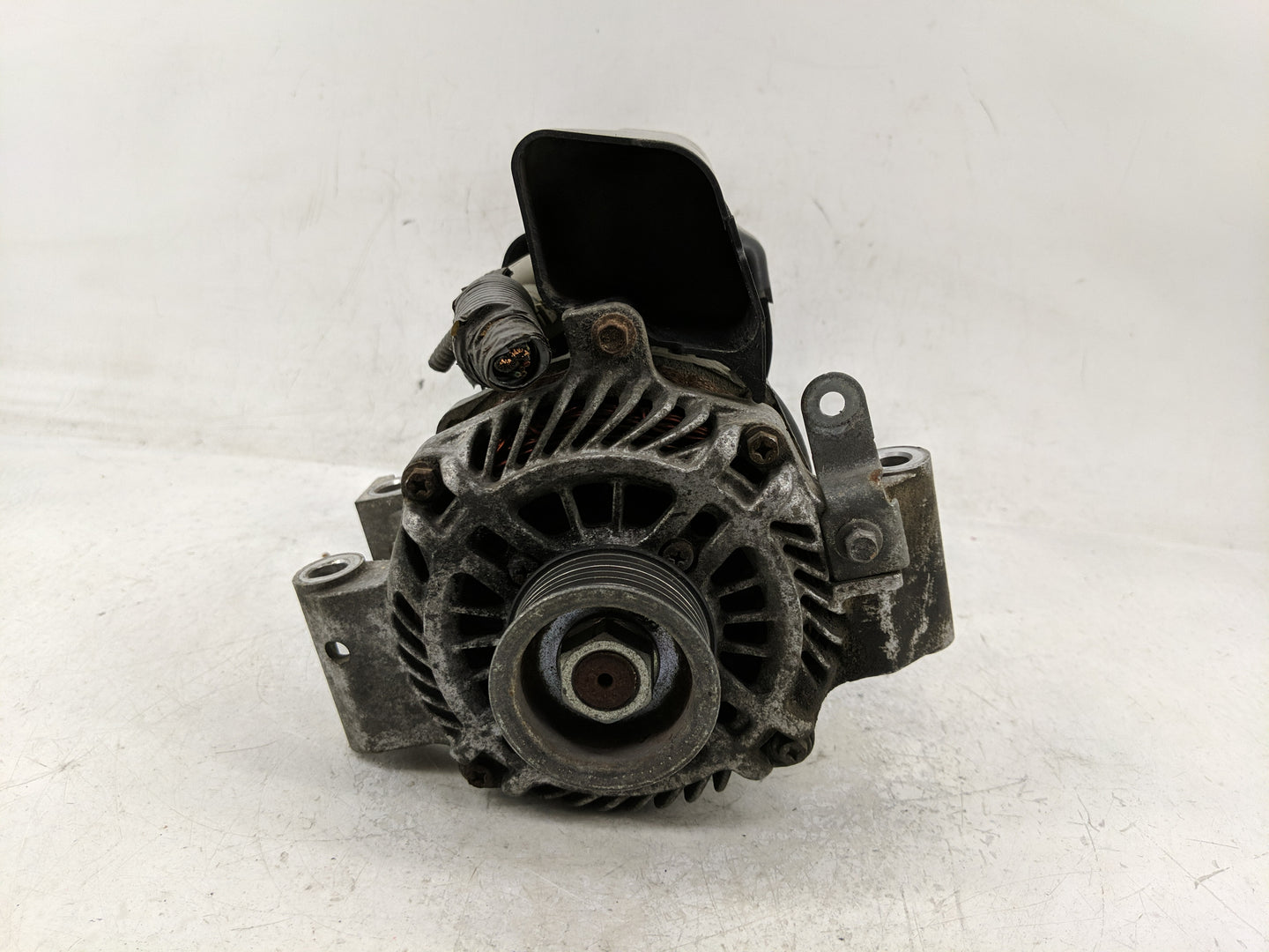 2006-2013 Mazda 6 Alternator Replacement Generator Charging Assembly Engine OEM Fits Fits 2006 2007 2008 2009 2010 2011 2012