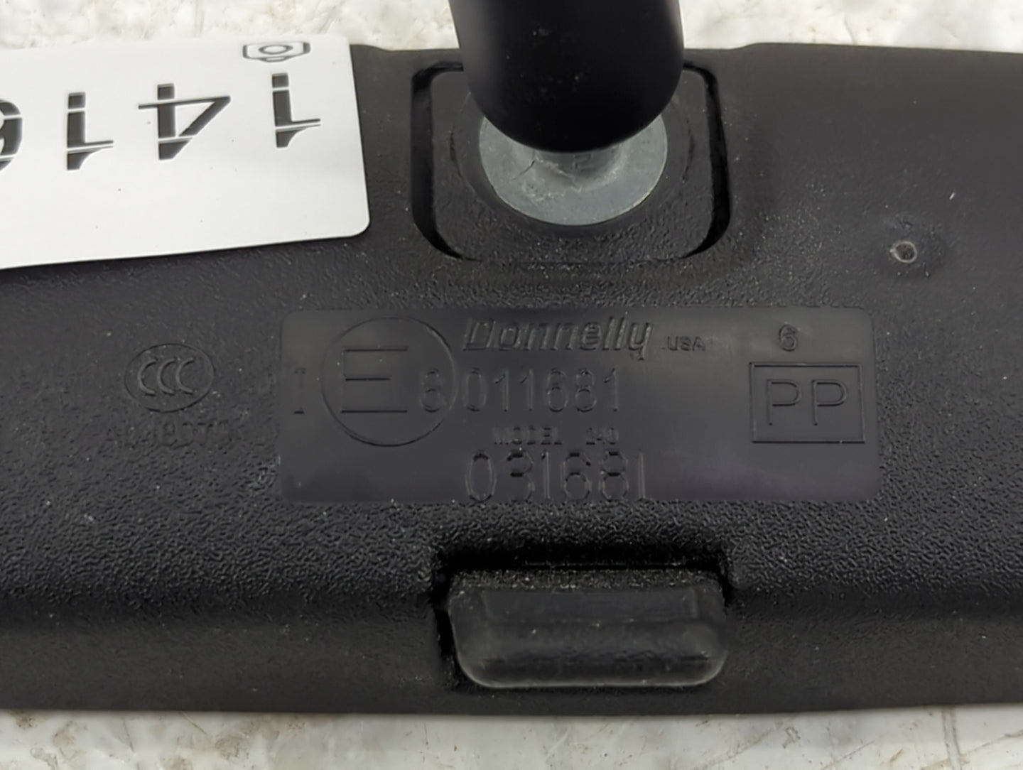 2009-2010 Mazda 6 Interior Rear View Mirror Replacement OEM P/N:E8011681 Fits Fits 2009 2010 OEM Used Auto Parts - Oemusedau