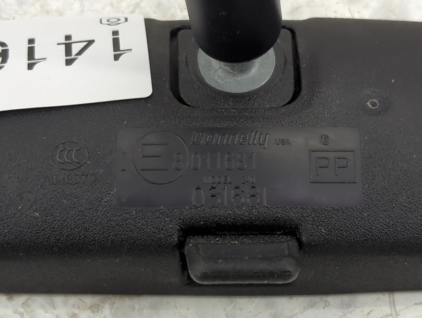 2009-2010 Mazda 6 Interior Rear View Mirror Replacement OEM P/N:E8011681 Fits Fits 2009 2010 OEM Used Auto Parts - Oemusedau