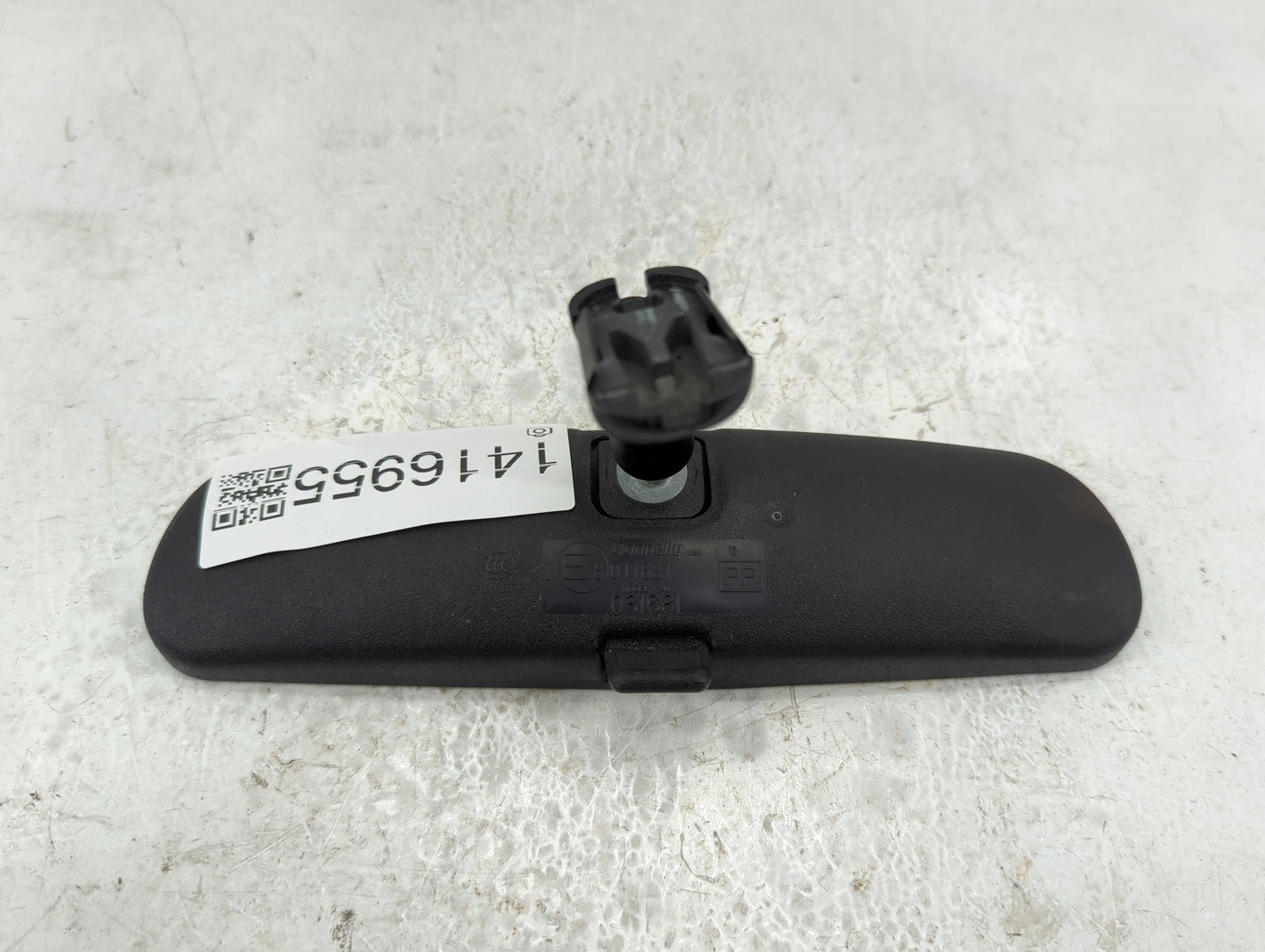 2009-2010 Mazda 6 Interior Rear View Mirror Replacement OEM P/N:E8011681 Fits Fits 2009 2010 OEM Used Auto Parts - Oemusedau