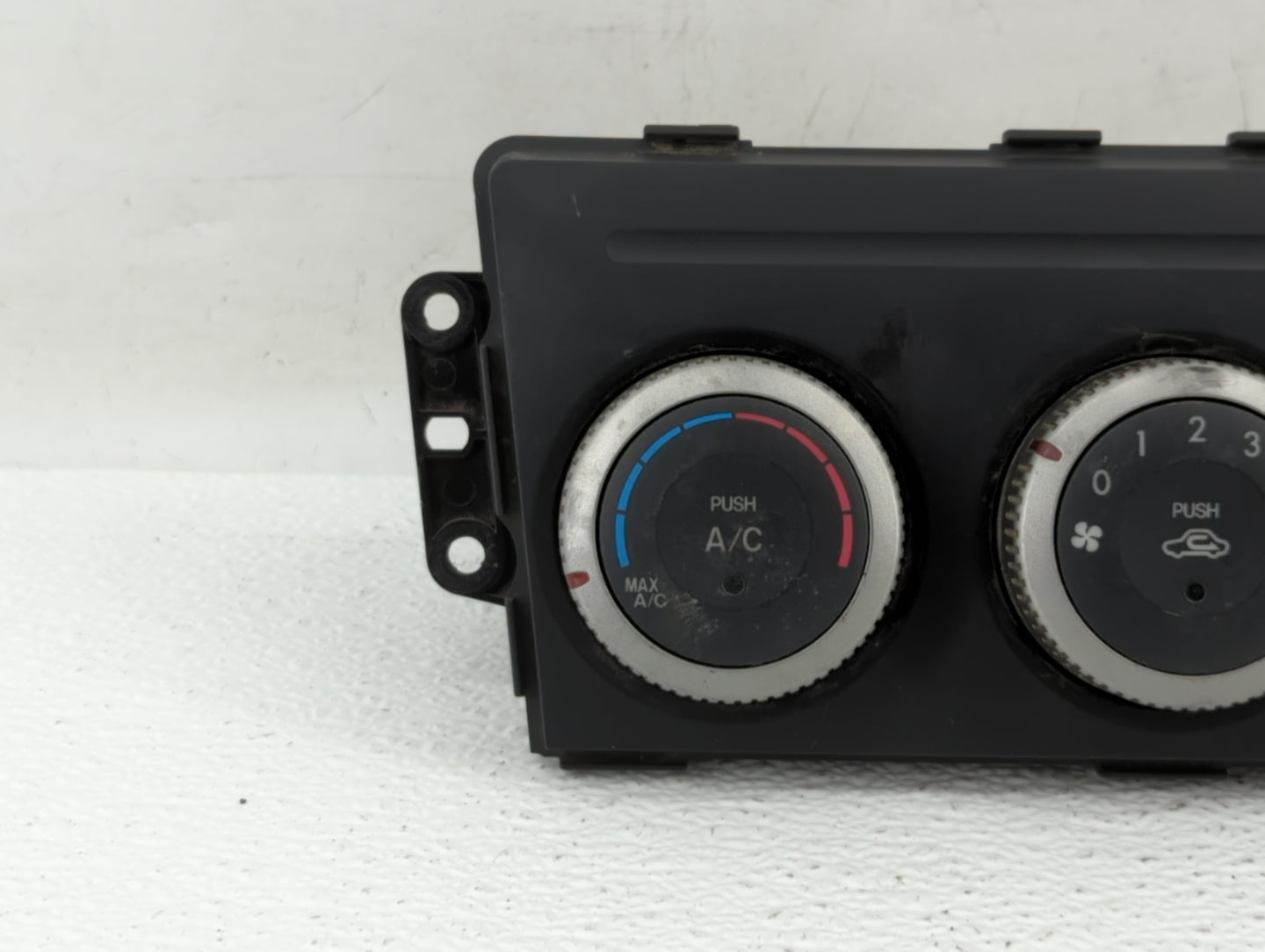 2009-2013 Mazda 6 Climate Control Module Temperature AC/Heater Replacement P/N:GS3L 61190C GS3L 61180E Fits OEM Used Auto Pa