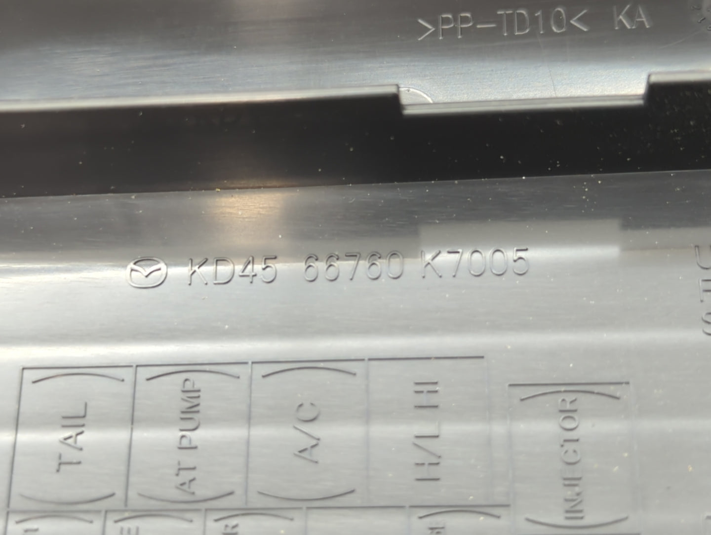 2010 Mazda 6 Fusebox Fuse Box Panel Relay Module P/N:66760 K7005 Fits OEM Used Auto Parts - Oemusedautoparts1.com