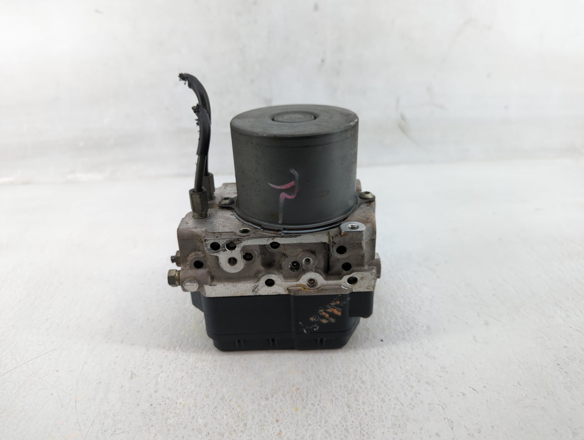 2009-2010 Mazda 6 Anti-Lock Brake ABS Pump Module Actuator OEM P/N:133800-9360 Fits Fits 2009 2010 OEM Used Auto Parts - Oem