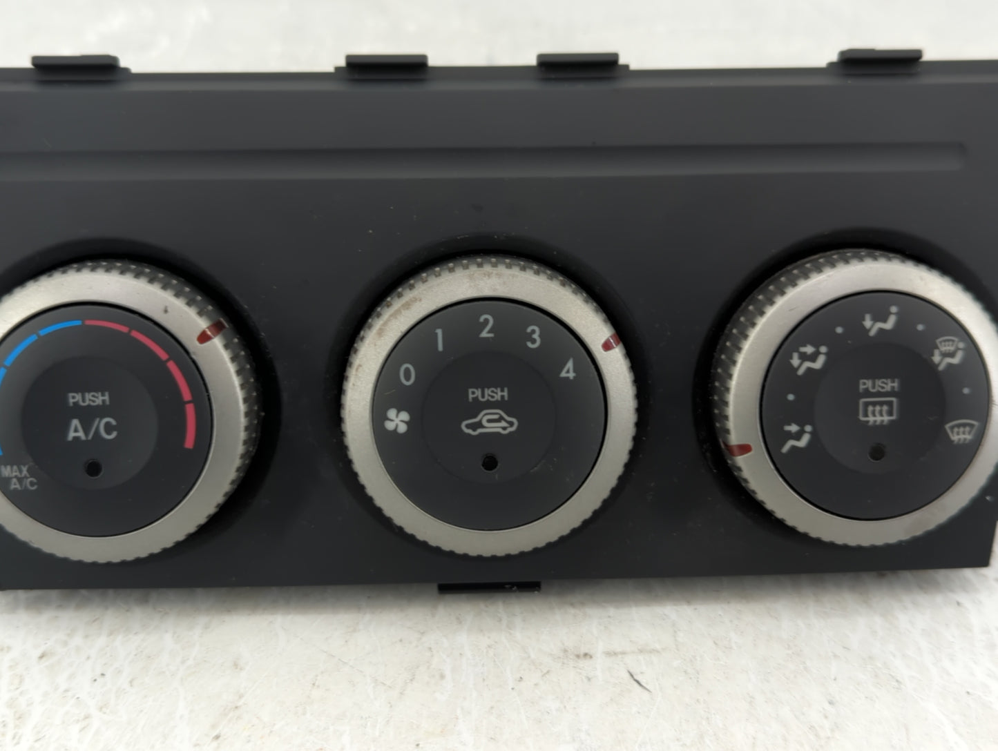 2009-2013 Mazda 6 Climate Control Module Temperature AC/Heater Replacement P/N:5037226072H Fits Fits 2009 2010 2011 2012 201