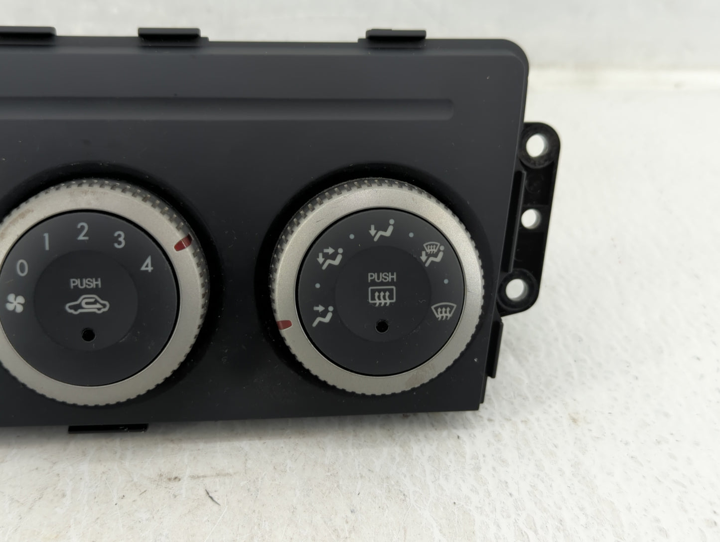 2009-2013 Mazda 6 Climate Control Module Temperature AC/Heater Replacement P/N:5037226072H Fits Fits 2009 2010 2011 2012 201