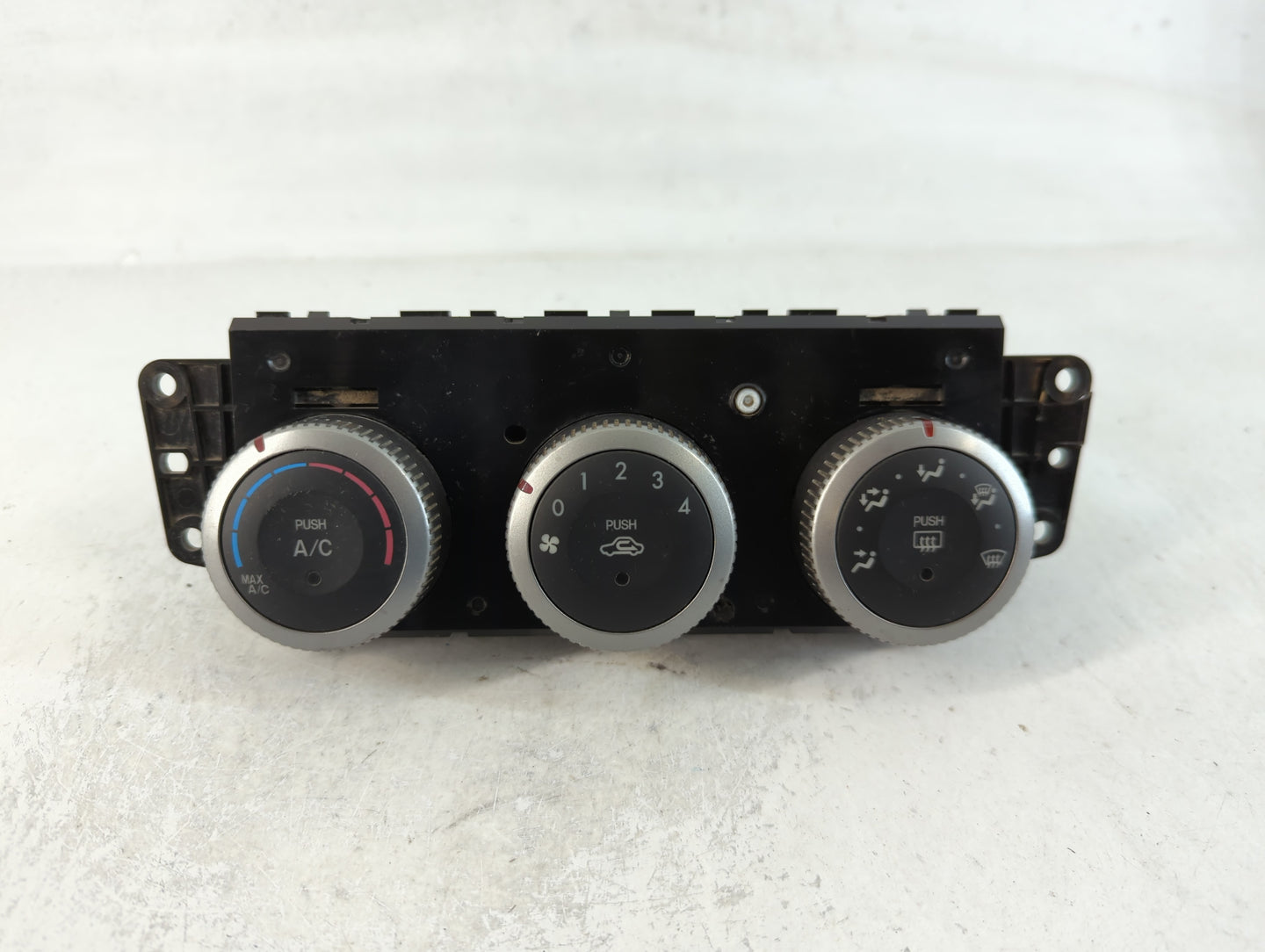 2009-2013 Mazda 6 Climate Control Module Temperature AC/Heater Replacement P/N:M19980A Fits Fits 2009 2010 2011 2012 2013 OE