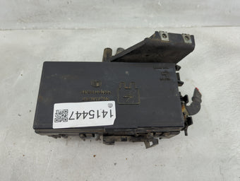 compare product 2010 Mazda B-4000 Fusebox Fuse Box Panel Relay Module P/N:2L5T-14A075-AA 5C2T-14B192-AA, 8L2T-14B192-AA Fits OEM Used Auto Parts
