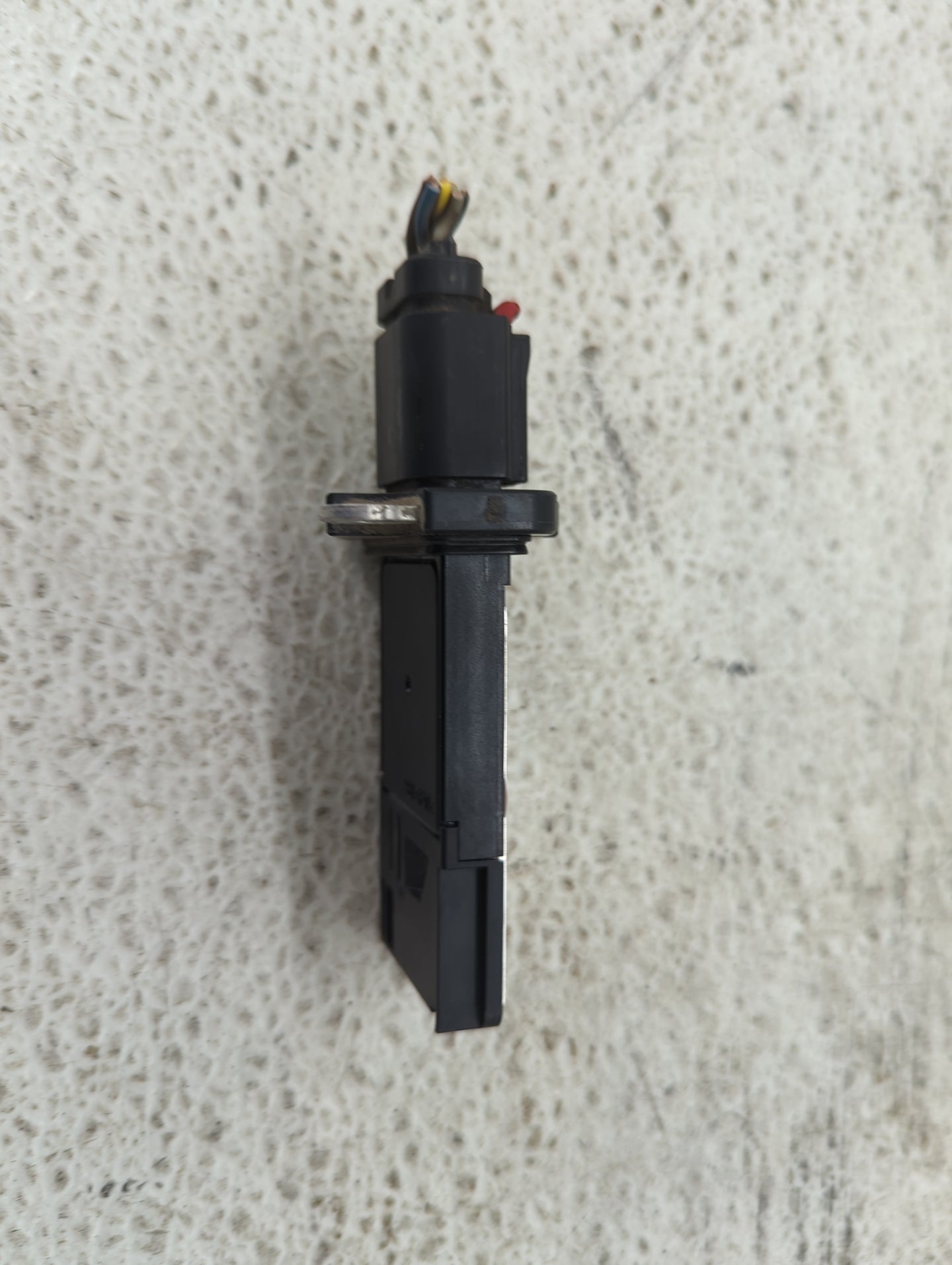Mazda B2300 Mass Air Flow Meter Maf - Oemusedautoparts1.com