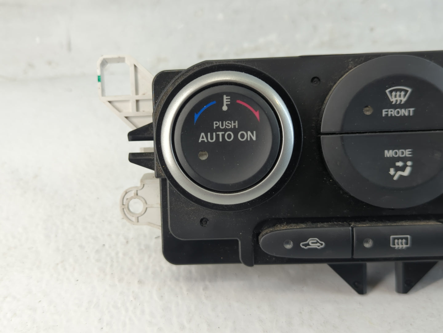 2010-2012 Mazda Cx-7 Climate Control Module Temperature AC/Heater Replacement P/N:K1900EH44 Fits Fits 2010 2011 2012 OEM Use