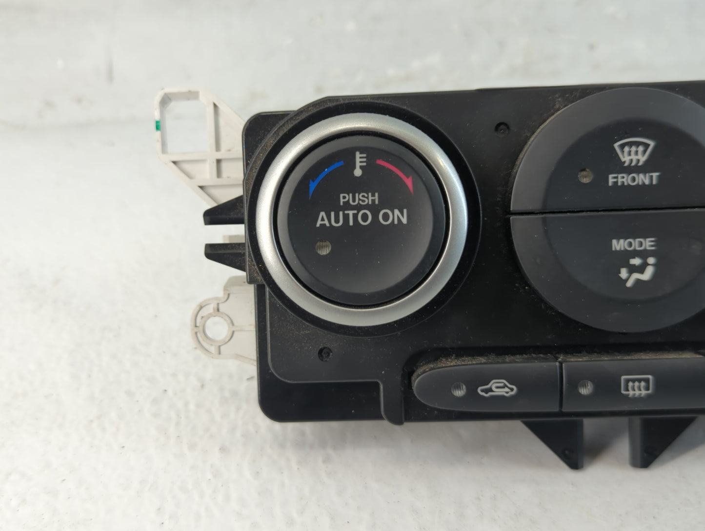 2010-2012 Mazda Cx-7 Climate Control Module Temperature AC/Heater Replacement P/N:K1900EH44 Fits Fits 2010 2011 2012 OEM Use