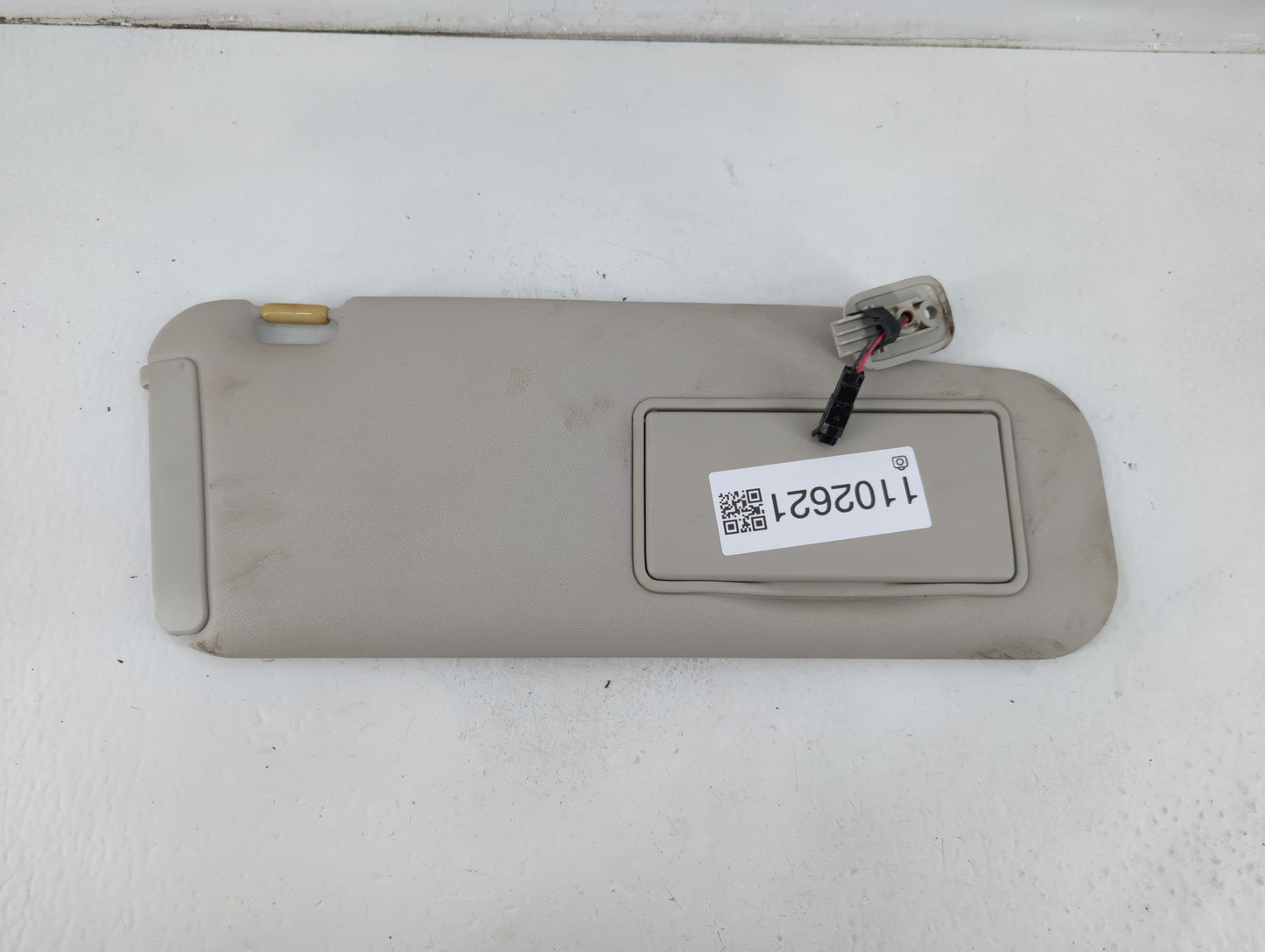 2010-2012 Mazda Cx-7 Sun Visor Shade Replacement Passenger Right Mirror Fits Fits 2010 2011 2012 OEM Used Auto Parts - Oemus