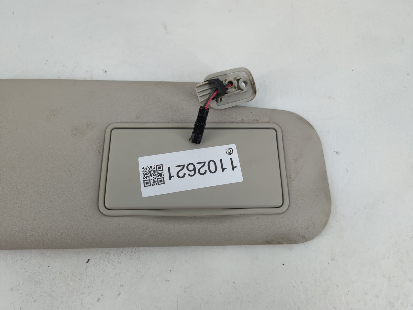 2010-2012 Mazda Cx-7 Sun Visor Shade Replacement Passenger Right Mirror Fits Fits 2010 2011 2012 OEM Used Auto Parts - Oemus