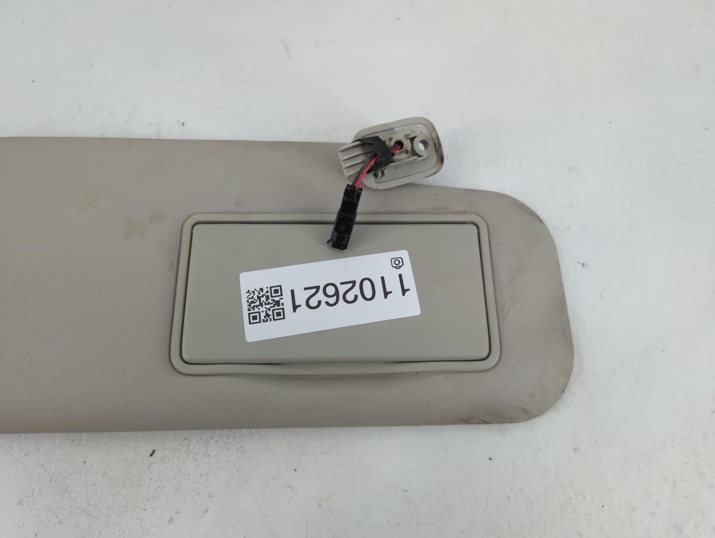 2010-2012 Mazda Cx-7 Sun Visor Shade Replacement Passenger Right Mirror Fits Fits 2010 2011 2012 OEM Used Auto Parts - Oemus