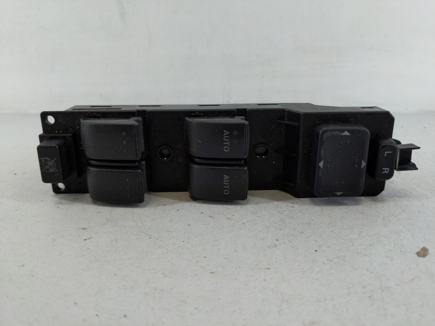 2007-2011 Mazda Cx-7 Master Power Window Switch Replacement Driver Side Left Fits Fits 2007 2008 2009 2010 2011 OEM Used Aut