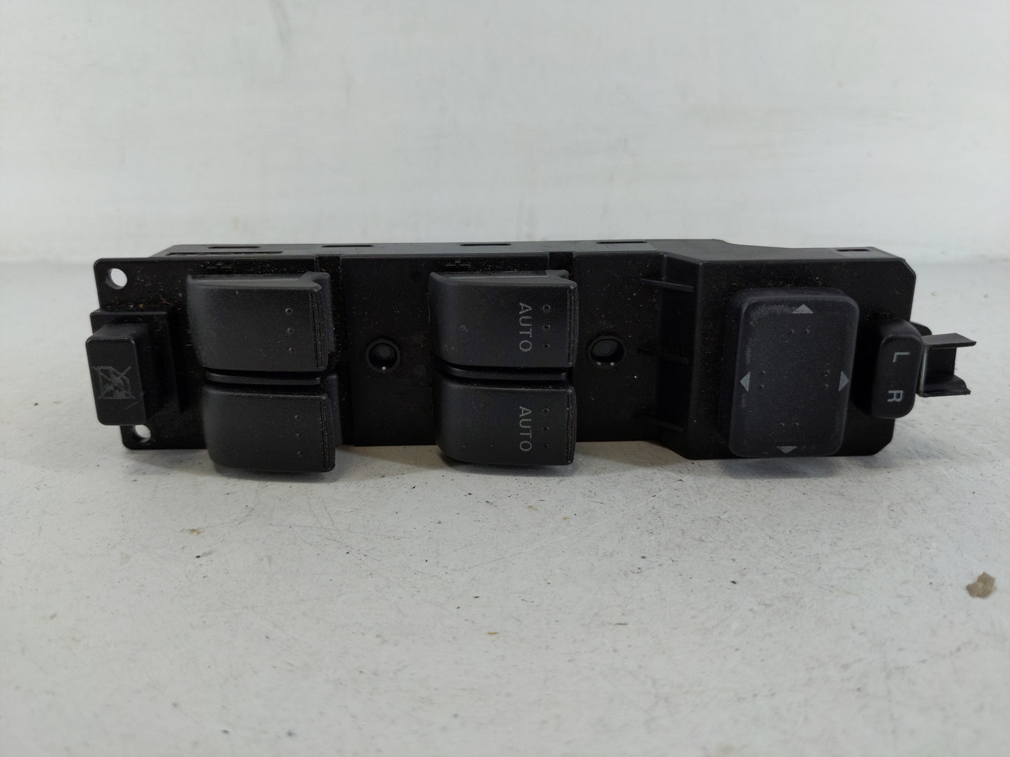 2007-2011 Mazda Cx-7 Master Power Window Switch Replacement Driver Side Left Fits Fits 2007 2008 2009 2010 2011 OEM Used Aut