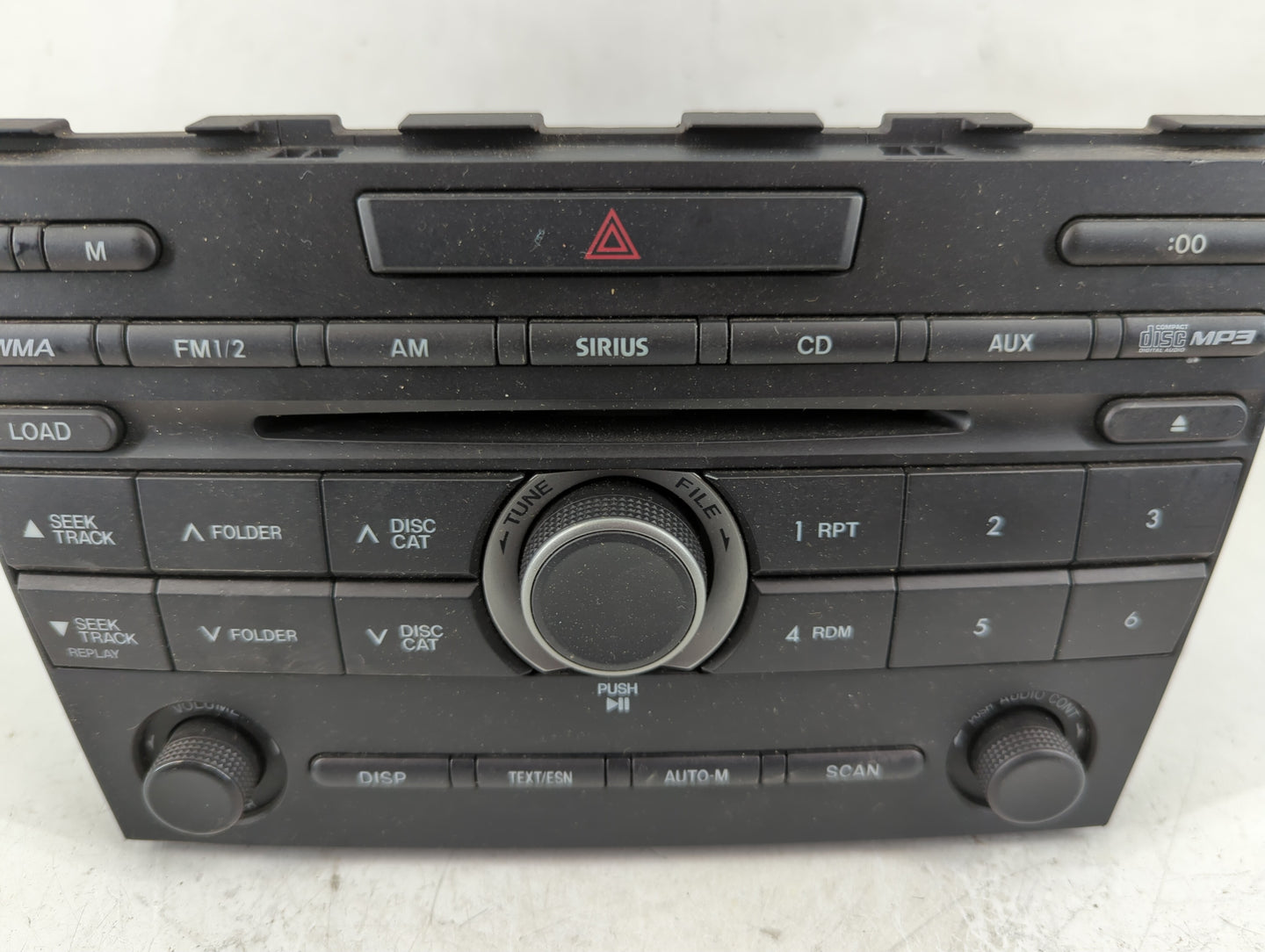 2010 Mazda Cx-7 Radio AM FM Cd Player Receiver Replacement P/N:EH44 66 AR0A Fits OEM Used Auto Parts - Oemusedautoparts1.com