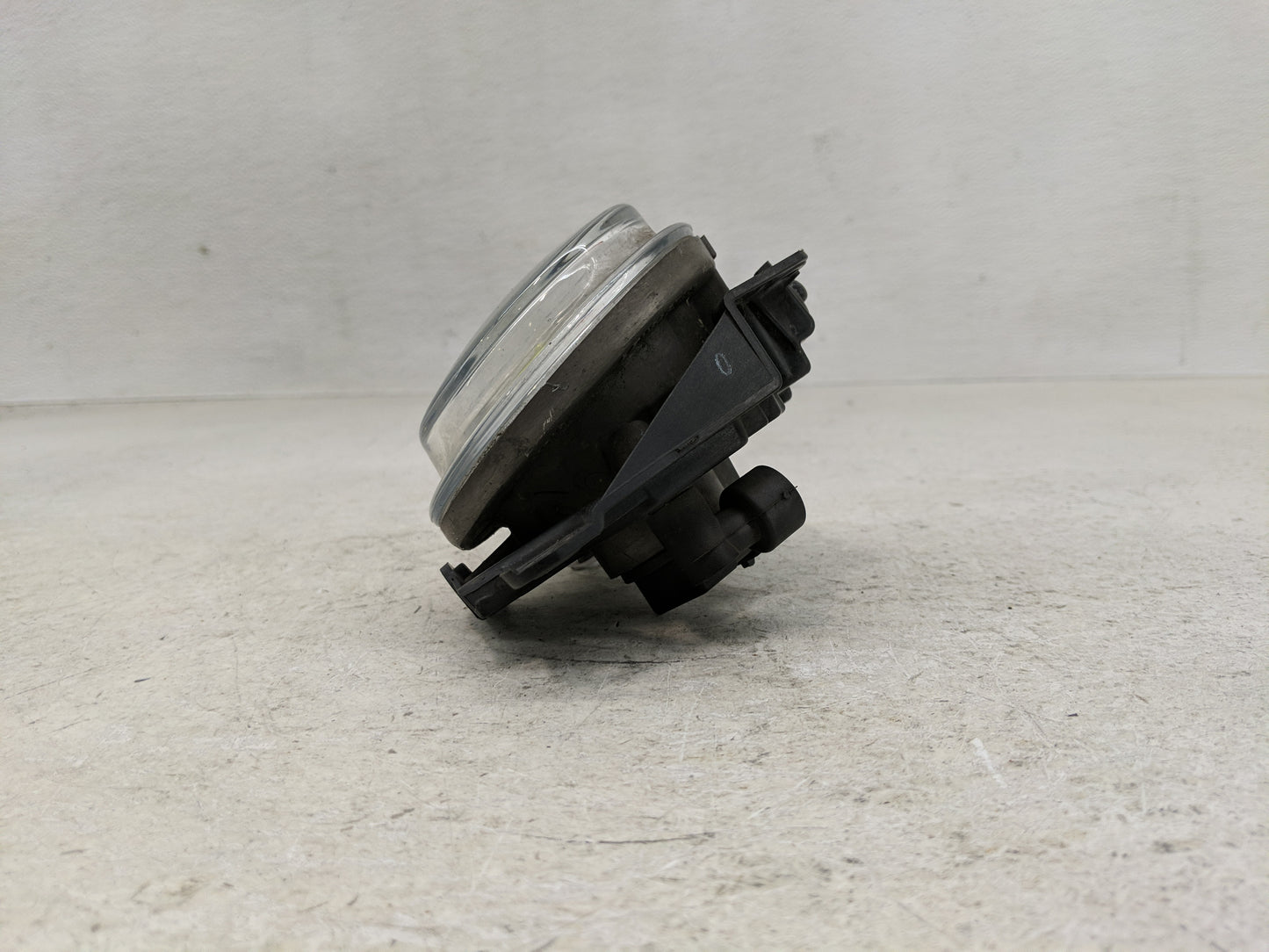 Mazda Cx-7 Driver Left Oem Fog Light Lamp - Oemusedautoparts1.com