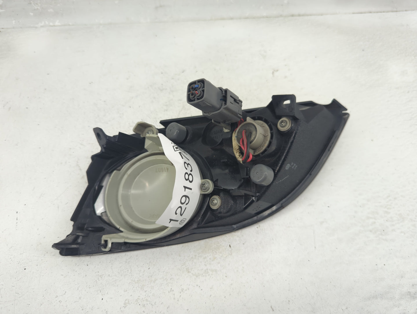 2010-2012 Mazda Cx-7 Passenger Right Oem Front Light Lamp - Oemusedautoparts1.com