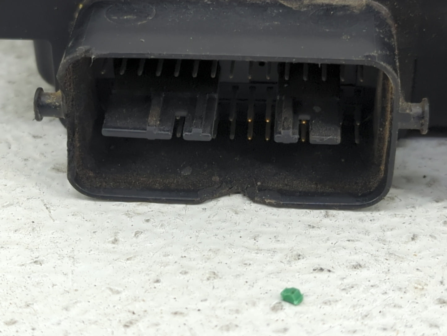 2010 Mazda Cx-7 PCM Engine Control Computer ECU ECM PCU OEM P/N:L556 18 881F E6T60672H3 Fits OEM Used Auto Parts - Oemusedau