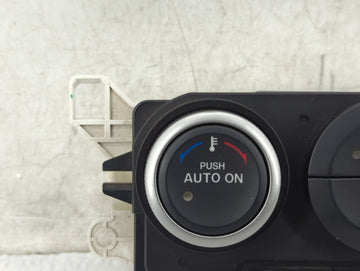2010-2012 Mazda Cx-7 Climate Control Module Temperature AC/Heater Replacement P/N:K1900EH44 B04 K1900EH44 Fits Fits 2010 2011 2012 OEM Used Auto Parts