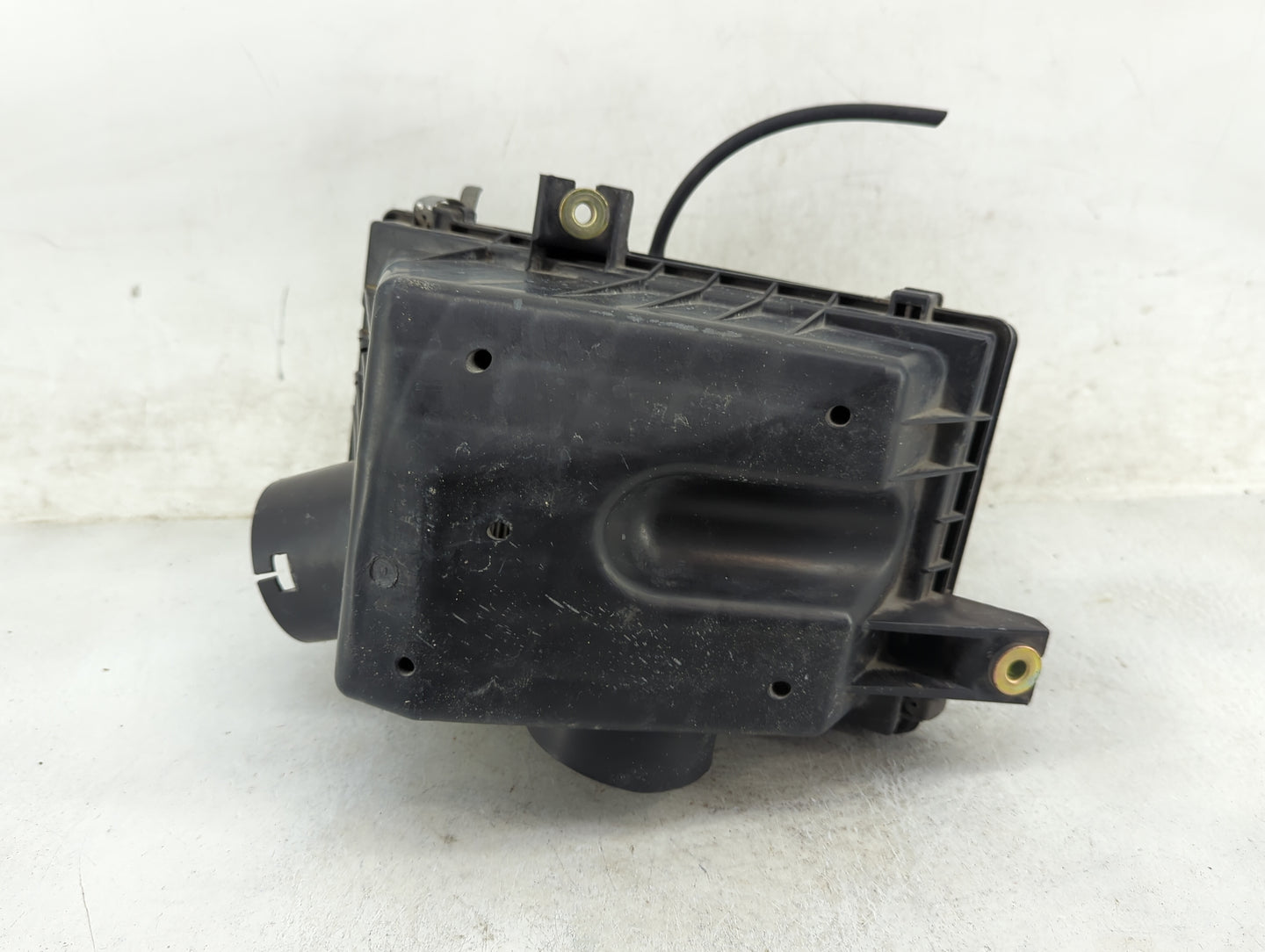 2010 Mazda Cx-7 Air Cleaner Intake-duct Hose Tube - Oemusedautoparts1.com