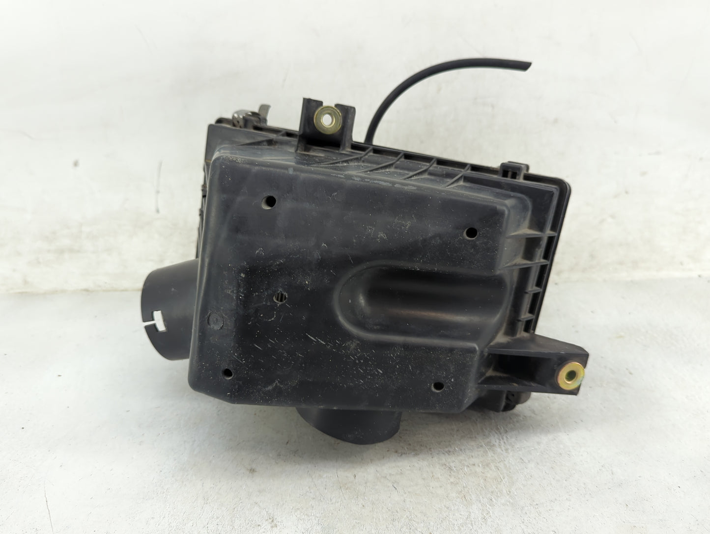 2010 Mazda Cx-7 Air Cleaner Intake-duct Hose Tube - Oemusedautoparts1.com