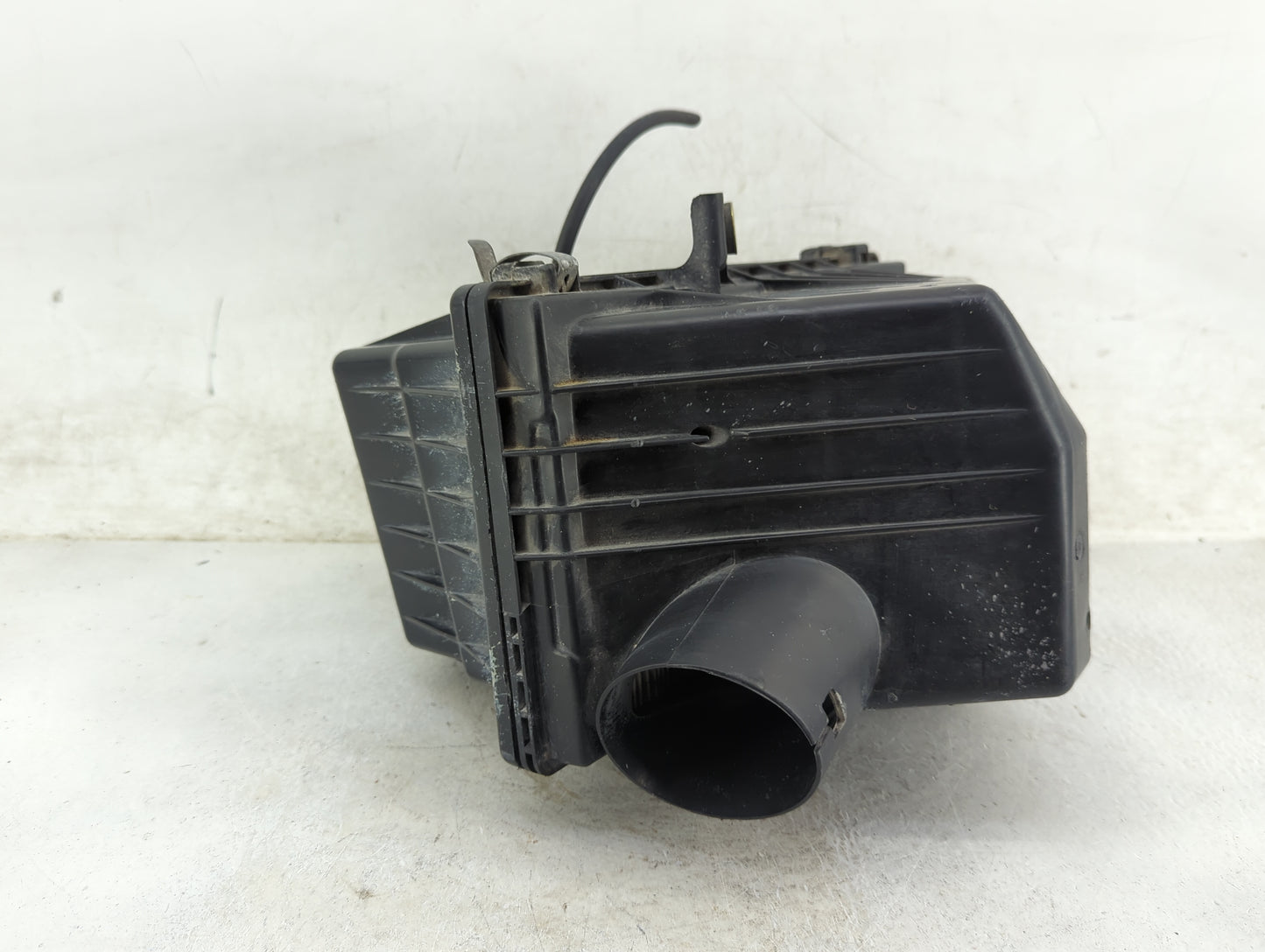 2010 Mazda Cx-7 Air Cleaner Intake-duct Hose Tube - Oemusedautoparts1.com