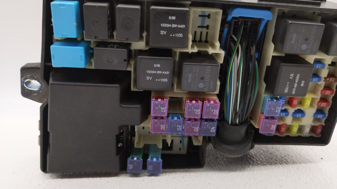 2010-2012 Mazda Cx-7 Fusebox Fuse Box Panel Relay Module P/N:EG21-66767 Fits Fits 2010 2011 2012 OEM Used Auto Parts - Oemus
