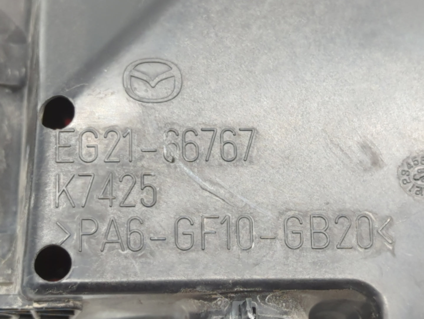 2010-2012 Mazda Cx-7 Fusebox Fuse Box Panel Relay Module P/N:EG21-66767 Fits Fits 2010 2011 2012 OEM Used Auto Parts - Oemus