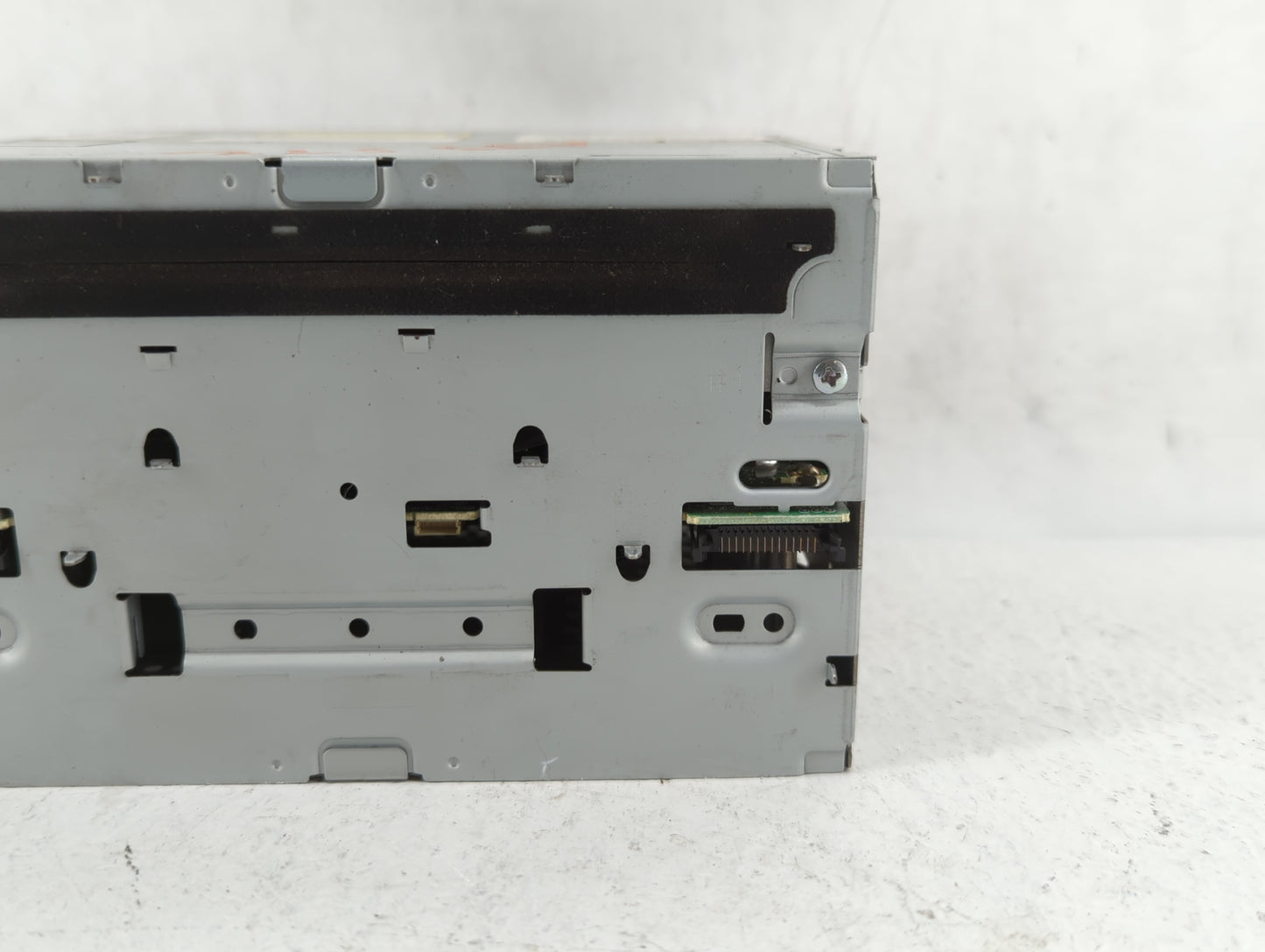 2010-2010 Mazda Cx-7 Am Fm Cd Player Radio Receiver - Oemusedautoparts1.com