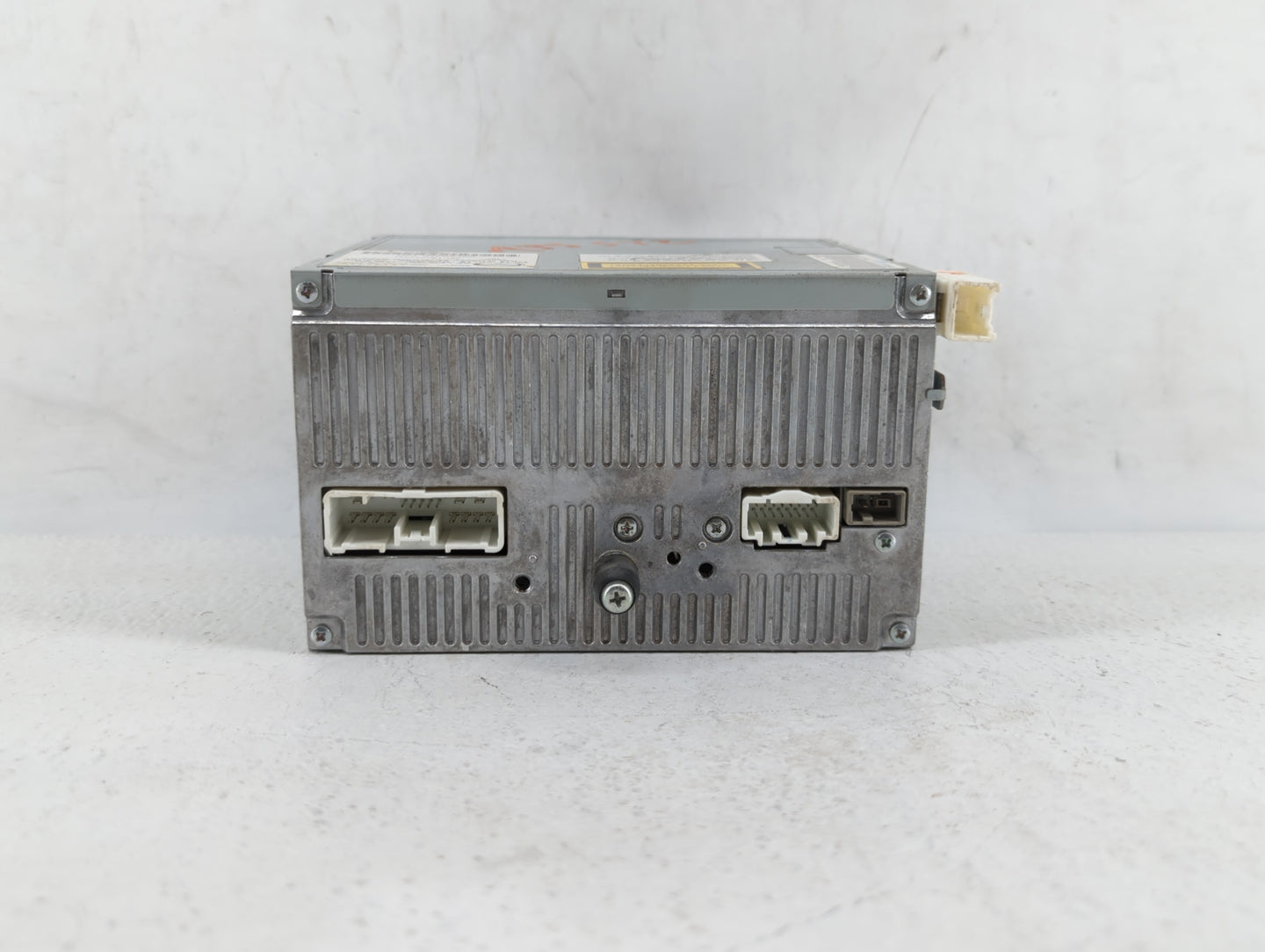 2010-2010 Mazda Cx-7 Am Fm Cd Player Radio Receiver - Oemusedautoparts1.com