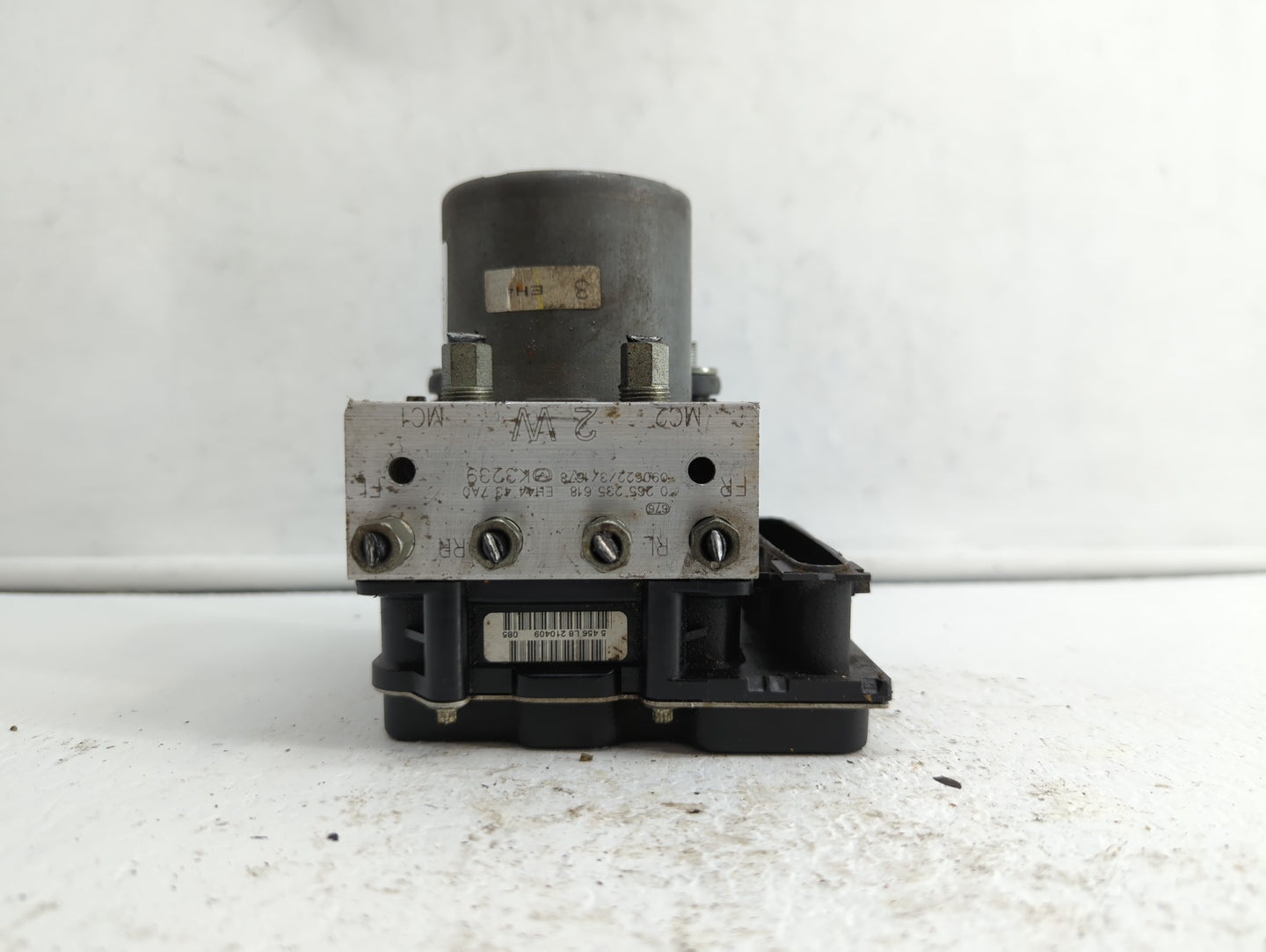 2010-2012 Mazda Cx-7 ABS Pump Control Module Replacement P/N:EH44 43 7A0 Fits Fits 2010 2011 2012 OEM Used Auto Parts - Oemu