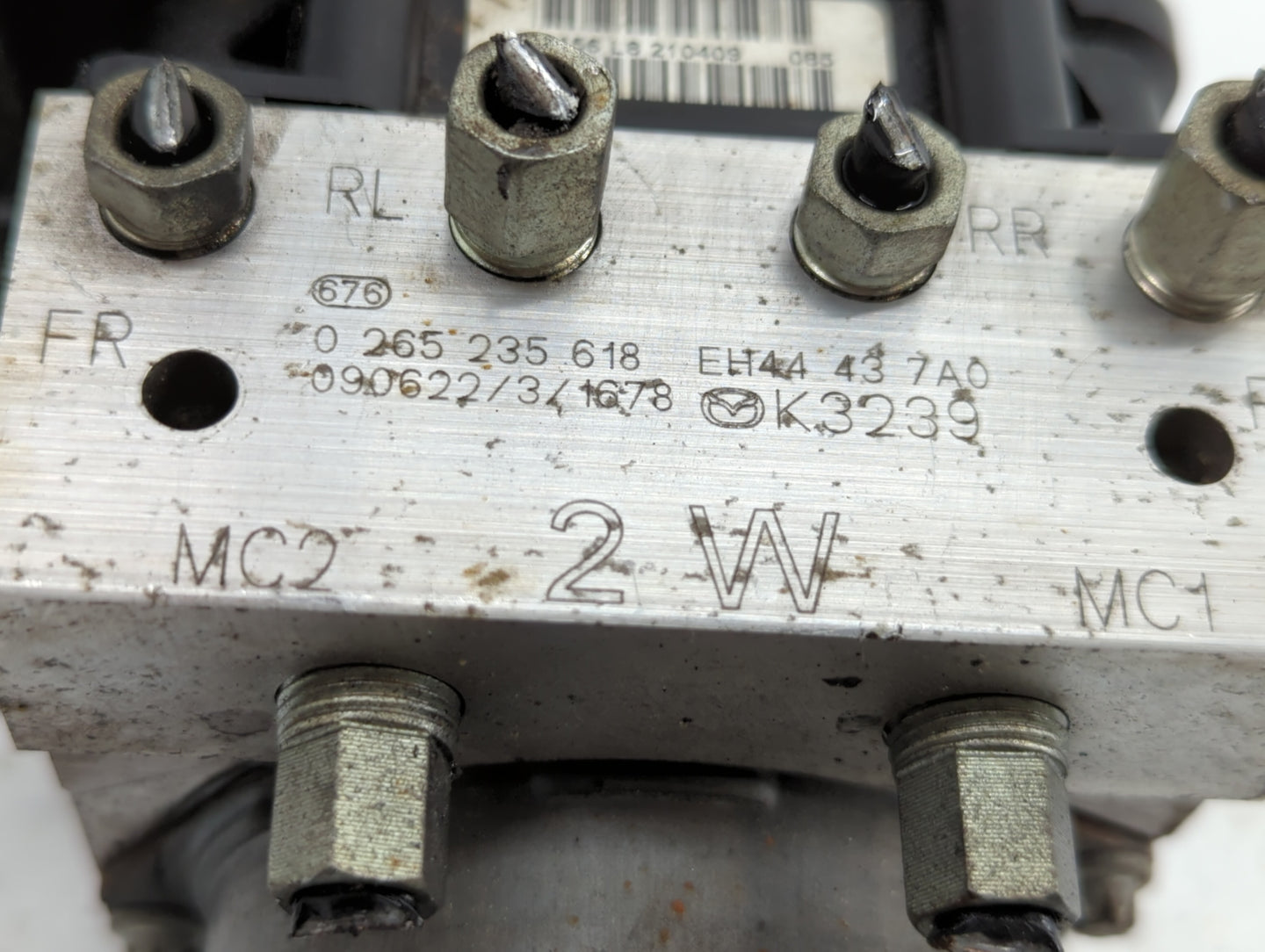 2010-2012 Mazda Cx-7 ABS Pump Control Module Replacement P/N:EH44 43 7A0 Fits Fits 2010 2011 2012 OEM Used Auto Parts - Oemu