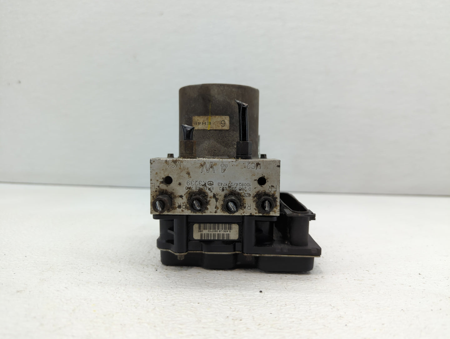 2010-2012 Mazda Cx-7 ABS Pump Control Module Replacement P/N:EH46 43 7A0 Fits Fits 2010 2011 2012 OEM Used Auto Parts - Oemu