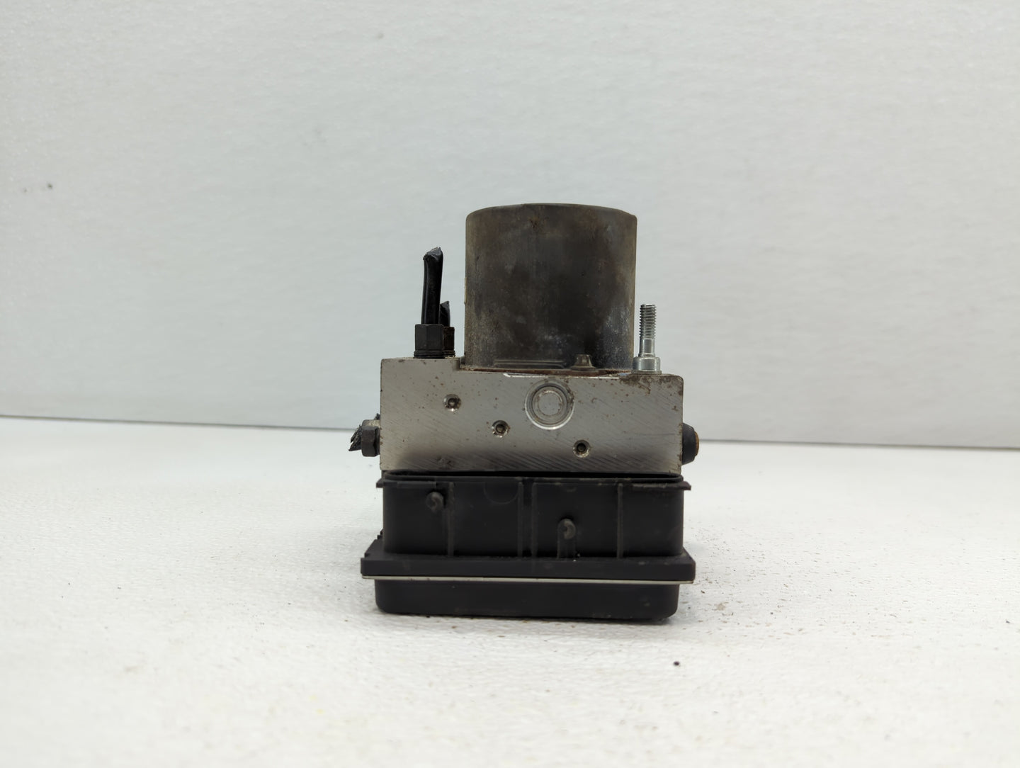 2010-2012 Mazda Cx-7 ABS Pump Control Module Replacement P/N:EH46 43 7A0 Fits Fits 2010 2011 2012 OEM Used Auto Parts - Oemu
