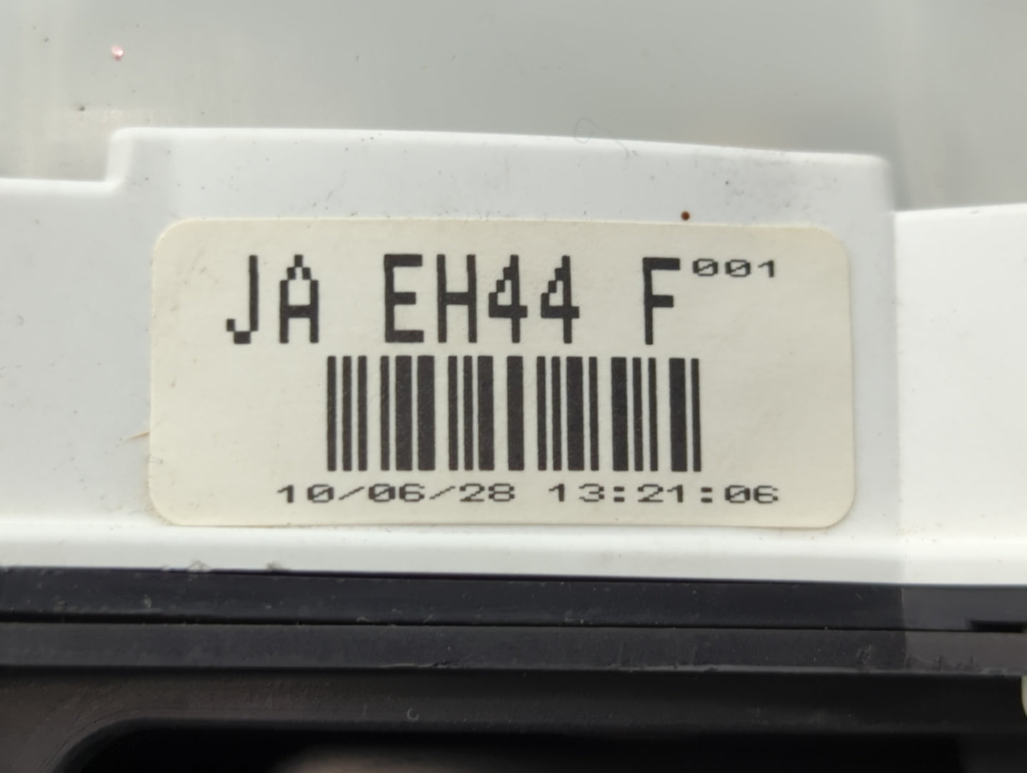 2010 Mazda Cx-7 Instrument Cluster Speedometer Gauges P/N:JA EH44 F001 JA EH44 F006, JA EH44 F014, JA EH44 F159, JA EH44 F01