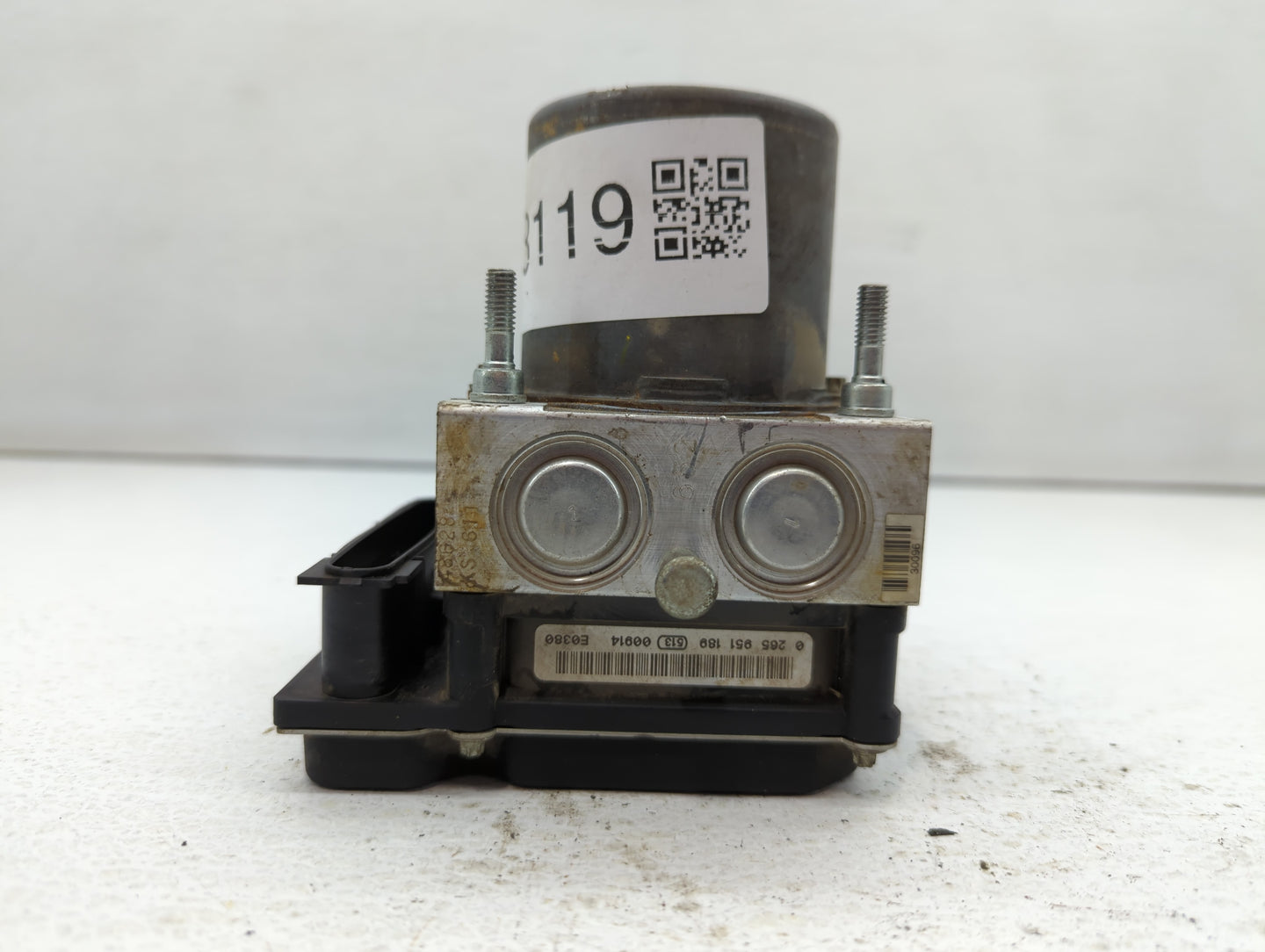 2010-2012 Mazda Cx-7 ABS Pump Control Module Replacement P/N:EH44 43 7A0 Fits Fits 2010 2011 2012 OEM Used Auto Parts - Oemu