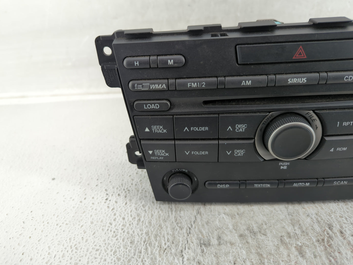 2010-2010 Mazda Cx-7 Am Fm Cd Player Radio Receiver - Oemusedautoparts1.com