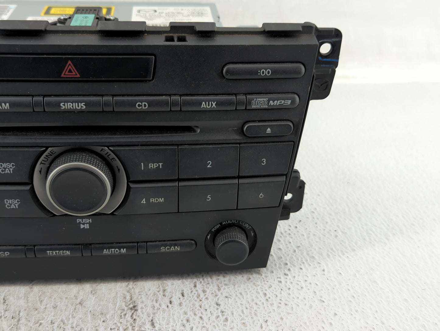 2010-2010 Mazda Cx-7 Am Fm Cd Player Radio Receiver - Oemusedautoparts1.com