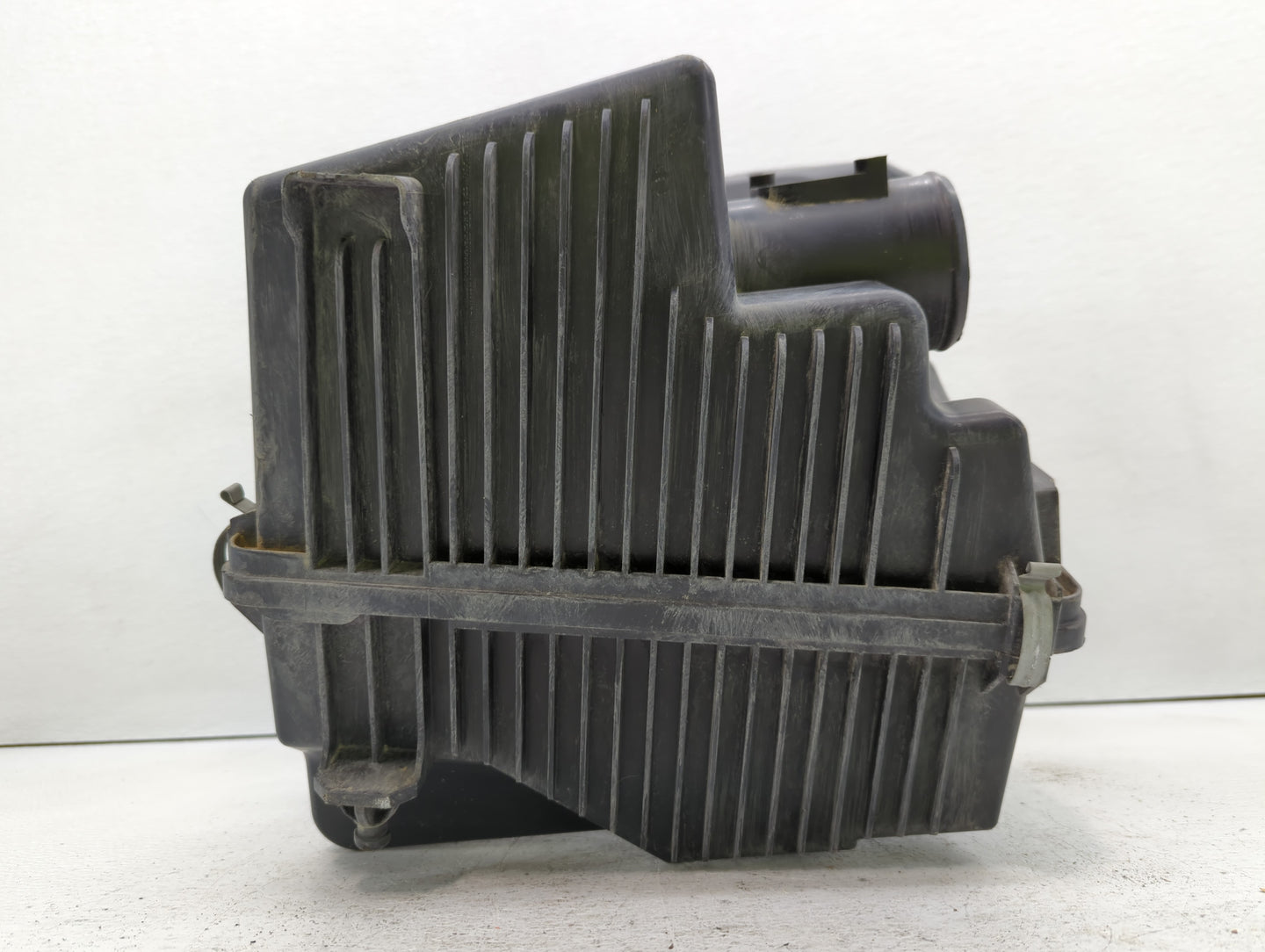 2010-2012 Mazda Cx-7 Air Cleaner Intake-duct Hose Tube - Oemusedautoparts1.com