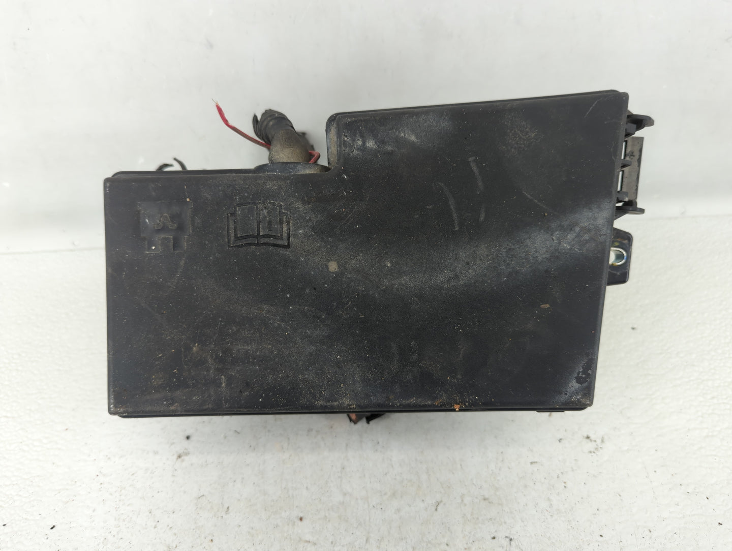 2010-2012 Mazda Cx-7 Fusebox Fuse Box Panel Relay Module P/N:EG23-66765 PH 2B0L010F Fits Fits 2010 2011 2012 OEM Used Auto P